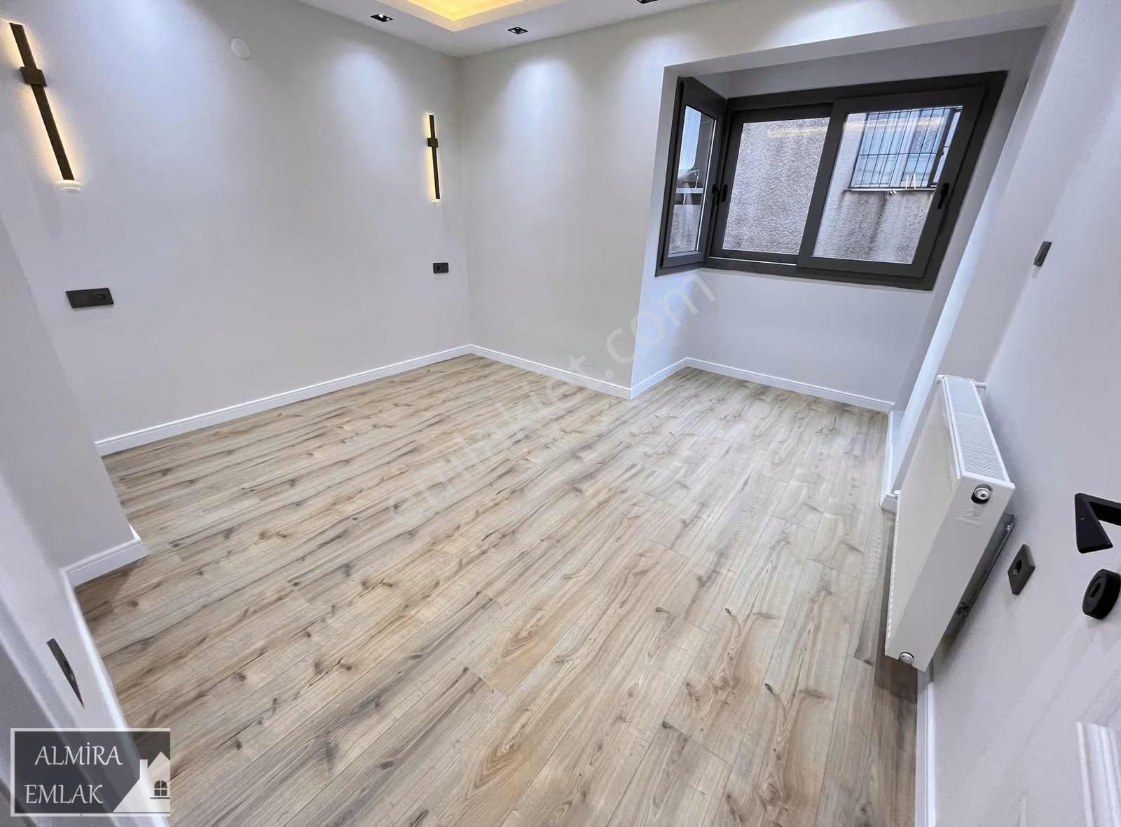 Hatayda İnönü Cad. Arka Sokağı 3+1 3 Cephe Full Bakımlı D.gazlı - Görsel 24