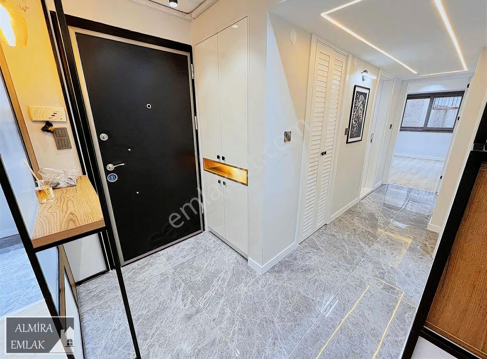 Hatayda İnönü Cad. Arka Sokağı 3+1 3 Cephe Full Bakımlı D.gazlı - Görsel 8