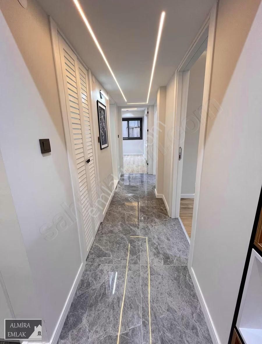 Hatayda İnönü Cad. Arka Sokağı 3+1 3 Cephe Full Bakımlı D.gazlı - Görsel 14