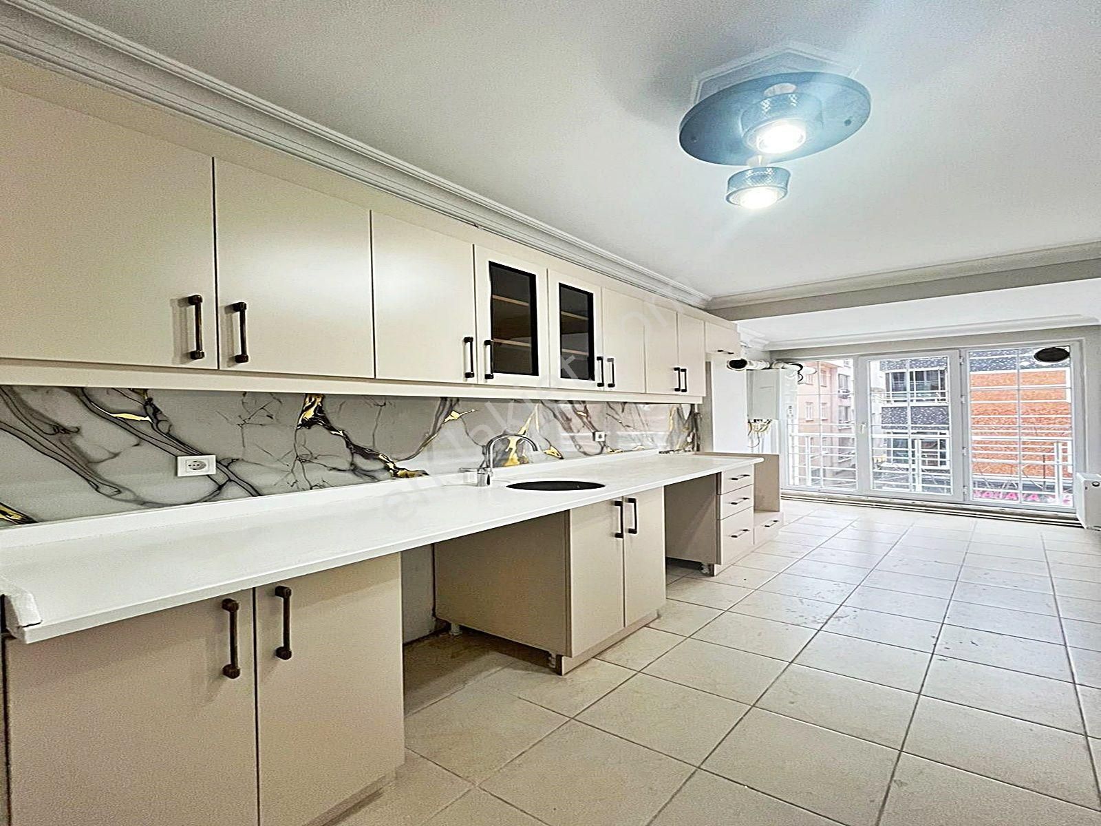 Esenyurt Meydana Yürüme Mesafesinde Aktif Asansörlü 2+1 Geniş Daire !!! - Görsel 9