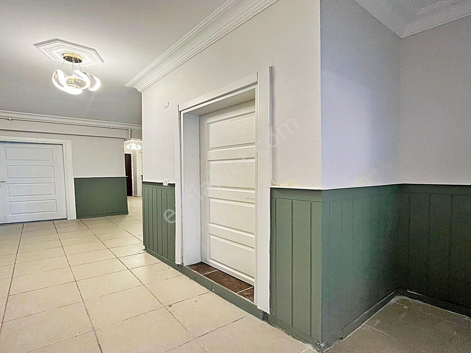 Esenyurt Meydana Yürüme Mesafesinde Aktif Asansörlü 2+1 Geniş Daire !!! - Görsel 24