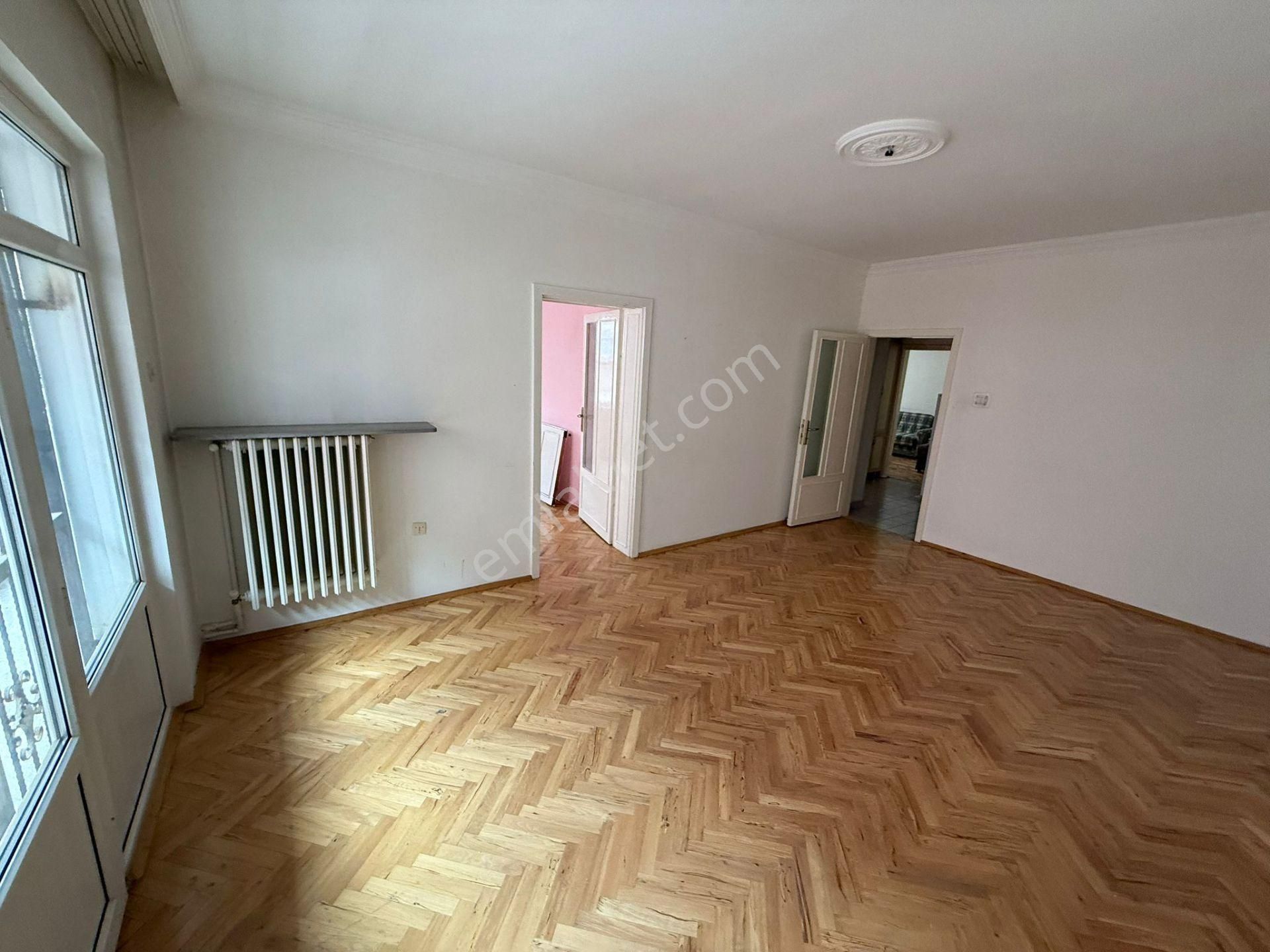 Bilgen Vatan'dan Pınarbaşı Osmanlı Pazar Yakını 1. Kat 3+1 Hem Yatırıma Hem Oturuma Uygun Satılık - Görsel 7