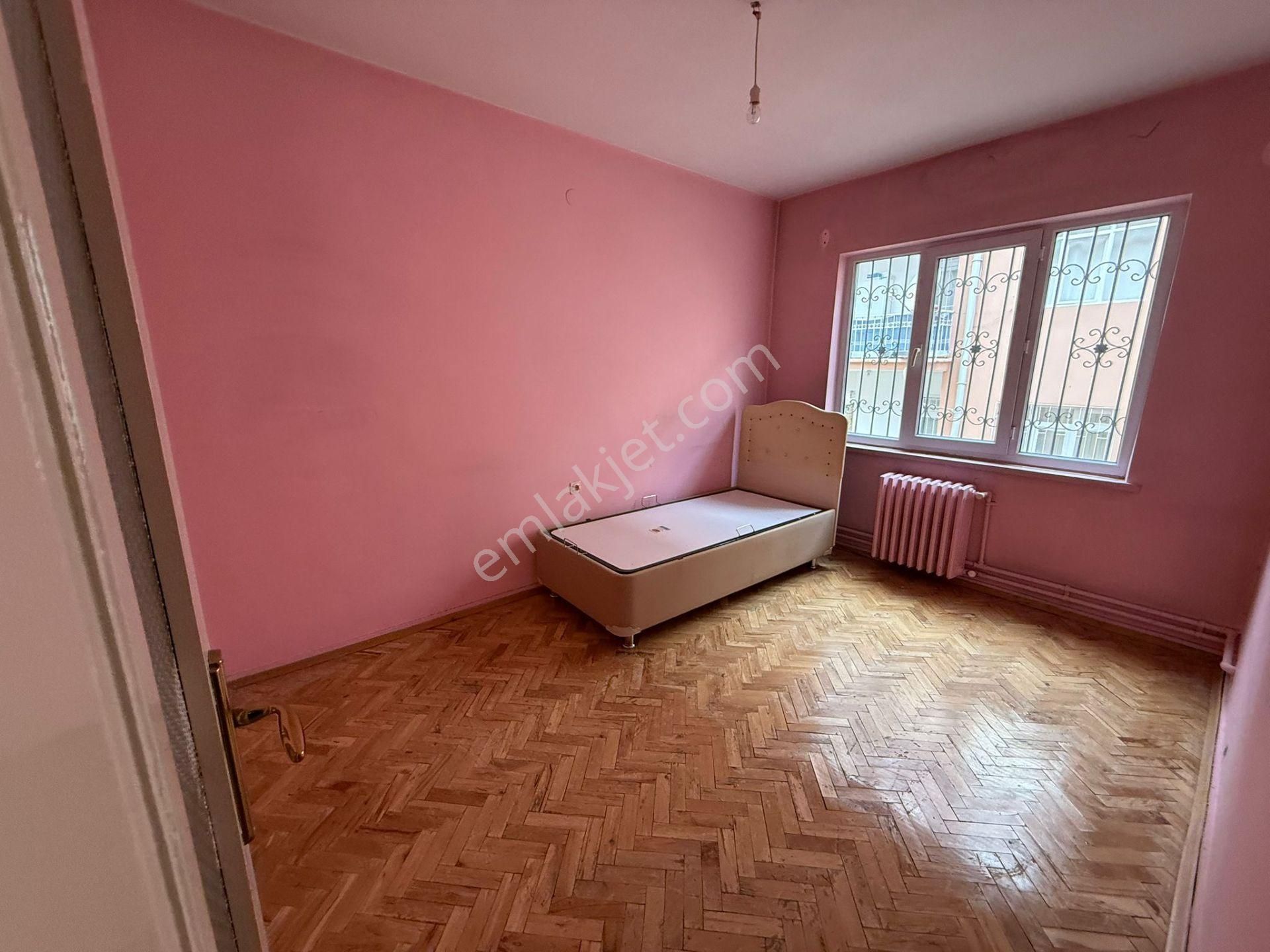 Bilgen Vatan'dan Pınarbaşı Osmanlı Pazar Yakını 1. Kat 3+1 Hem Yatırıma Hem Oturuma Uygun Satılık - Görsel 18