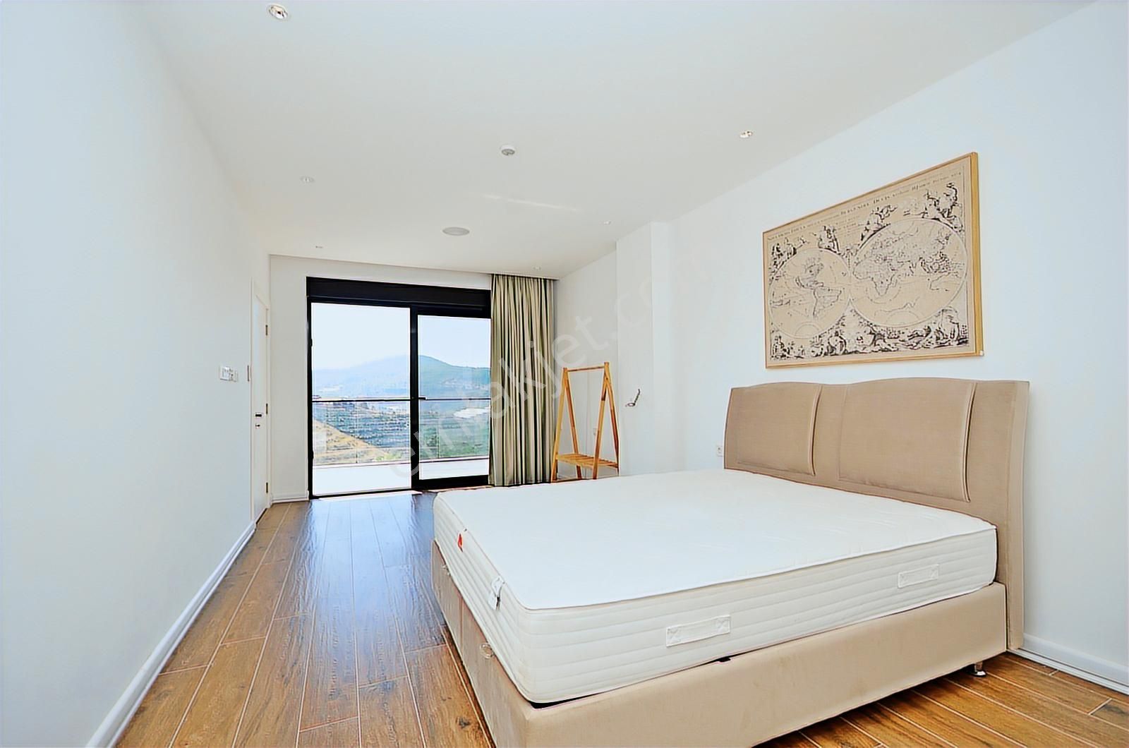 Alanya Kargıcak'da Satılık 3+1 Specıal Pool And Furnısheh Vıllaa - Görsel 8