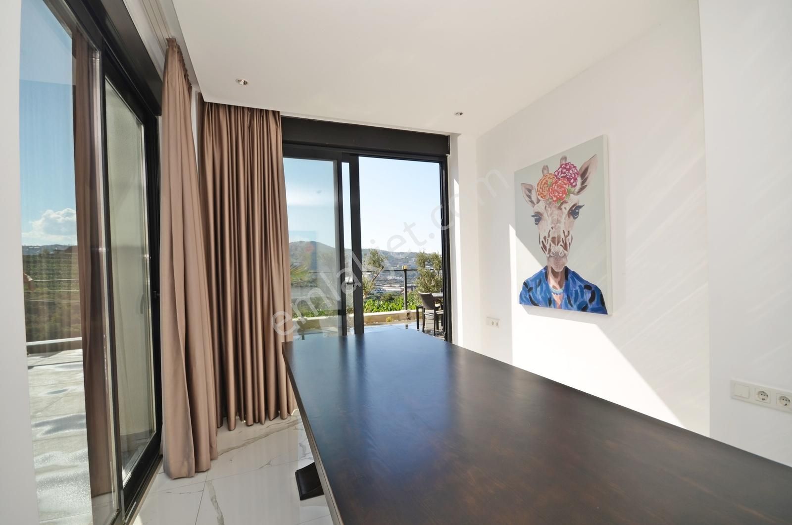 Alanya Kargıcak'da Satılık 3+1 Specıal Pool And Furnısheh Vıllaa - Görsel 14