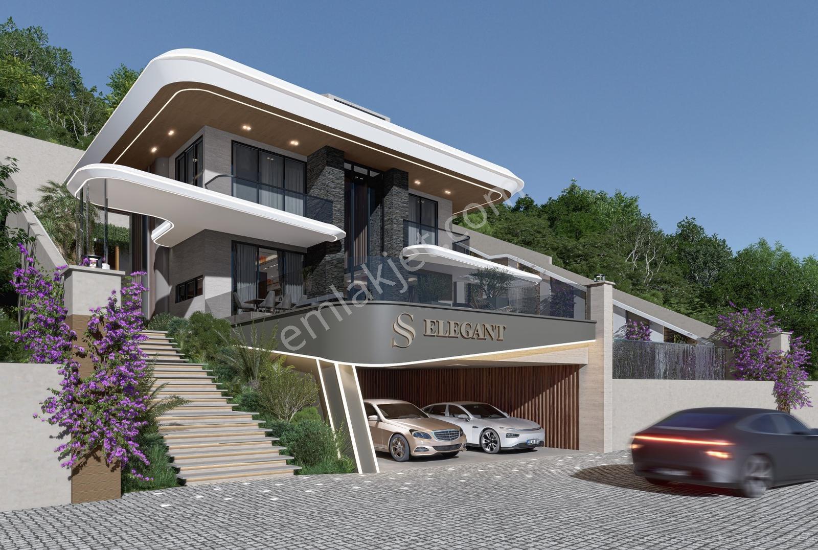 Kestel Yaylalı'da Satılık Arsa Üzerinde 7+1 Özel Havuzlu Villa