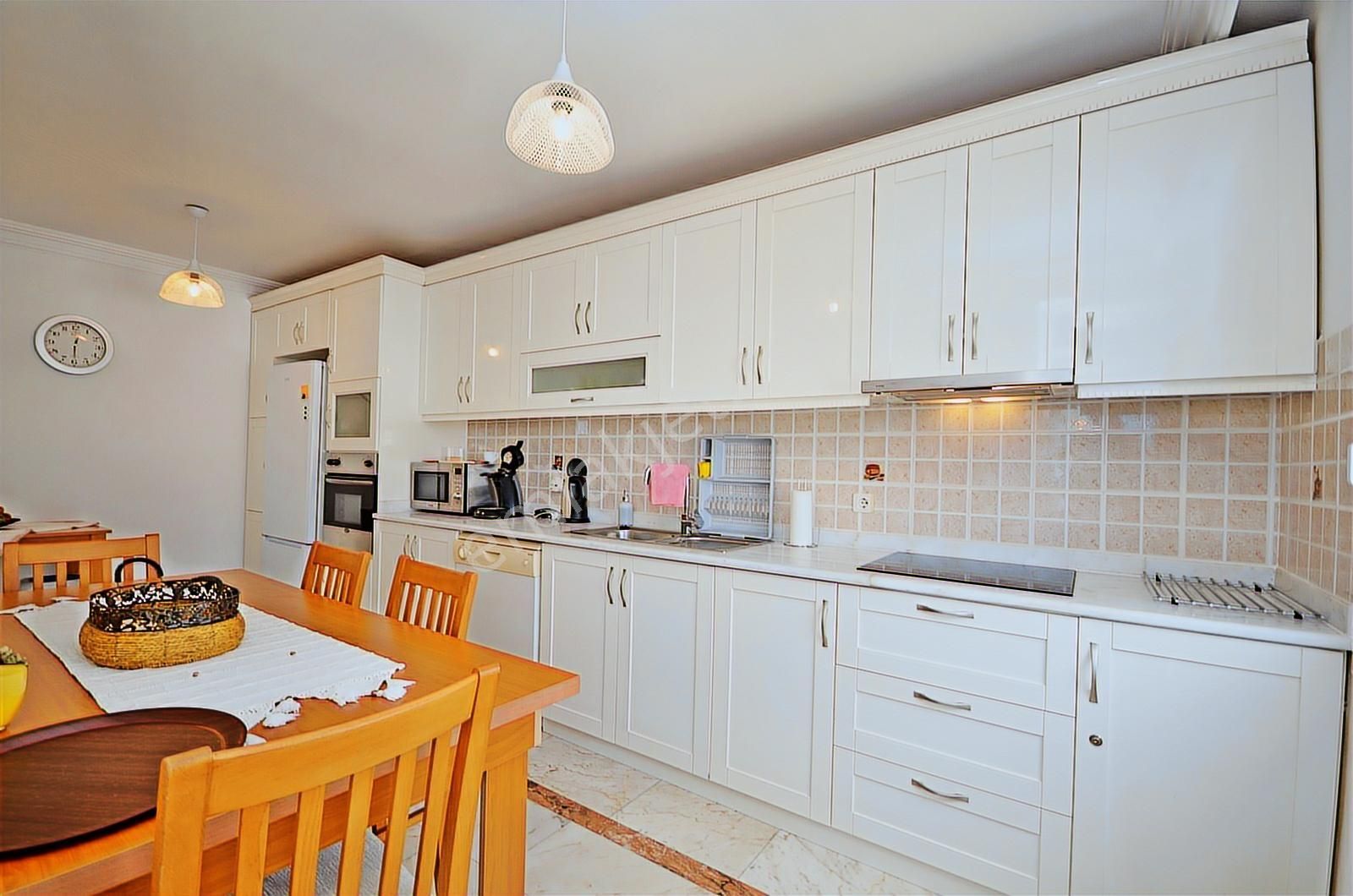 Alanya Mahmutlar'da Denize Sıfır Satılık 2+1 Full Eşyalı Dairem - Görsel 16