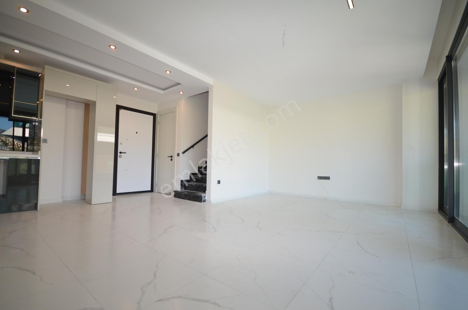 Alanya Kargıcak'da Satılık 3+1 Penthouse Full Manzaralı Dairemiz - Görsel 4