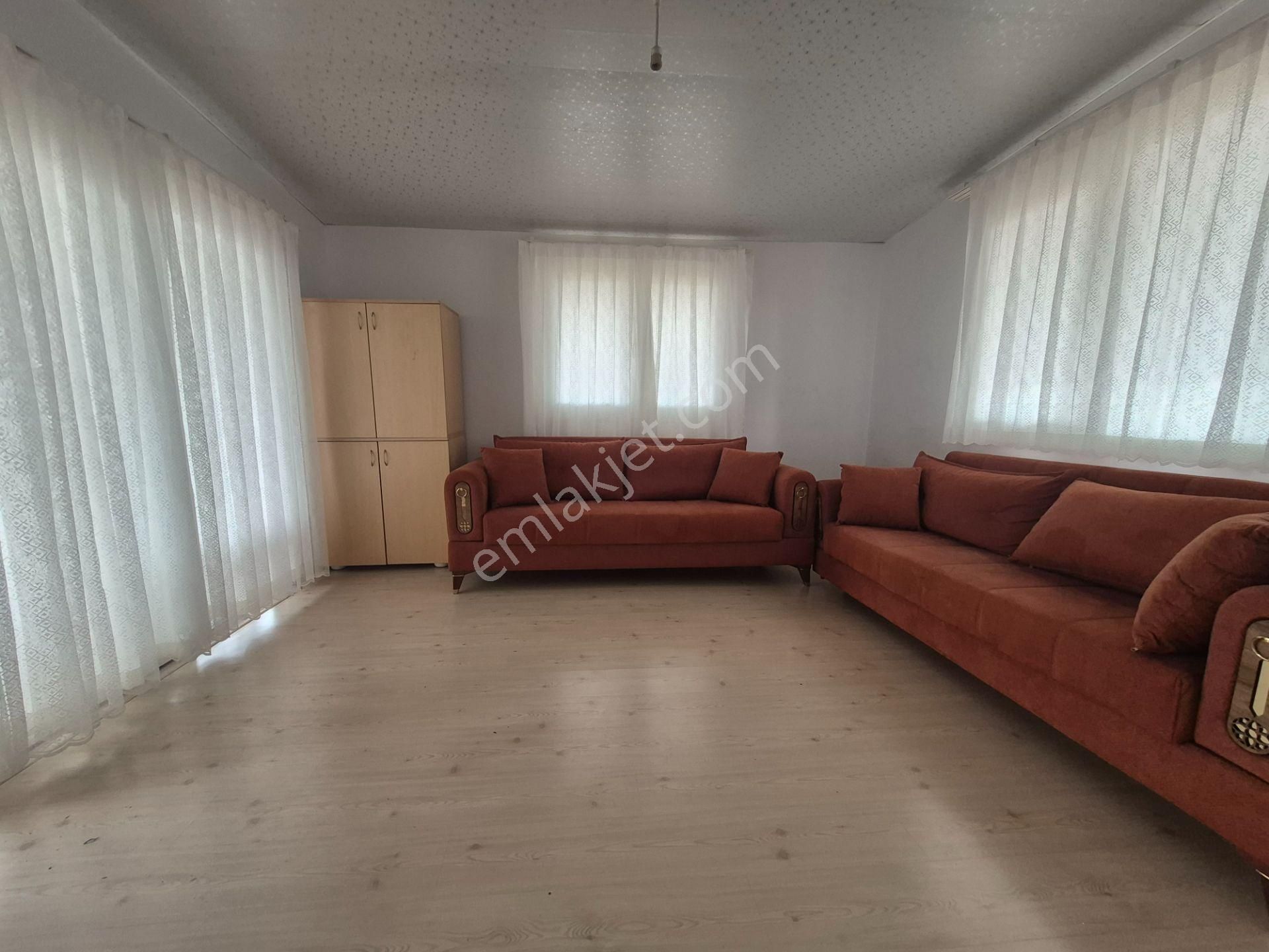 Kuşkavağı Mah 2+1 Kiralık Daire
