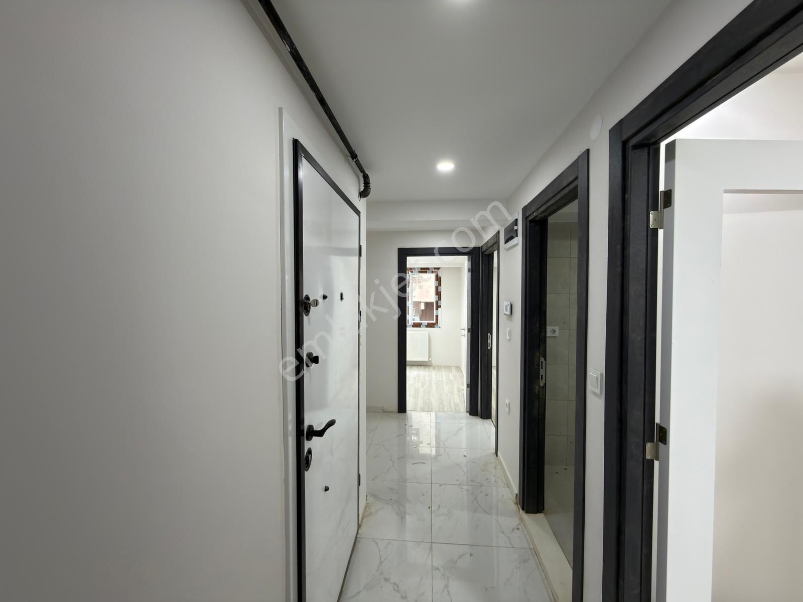 Salih Emlak 'tan Çift Cephe 2+1 Sıfır Anahtar Teslim Daireler - Görsel 9