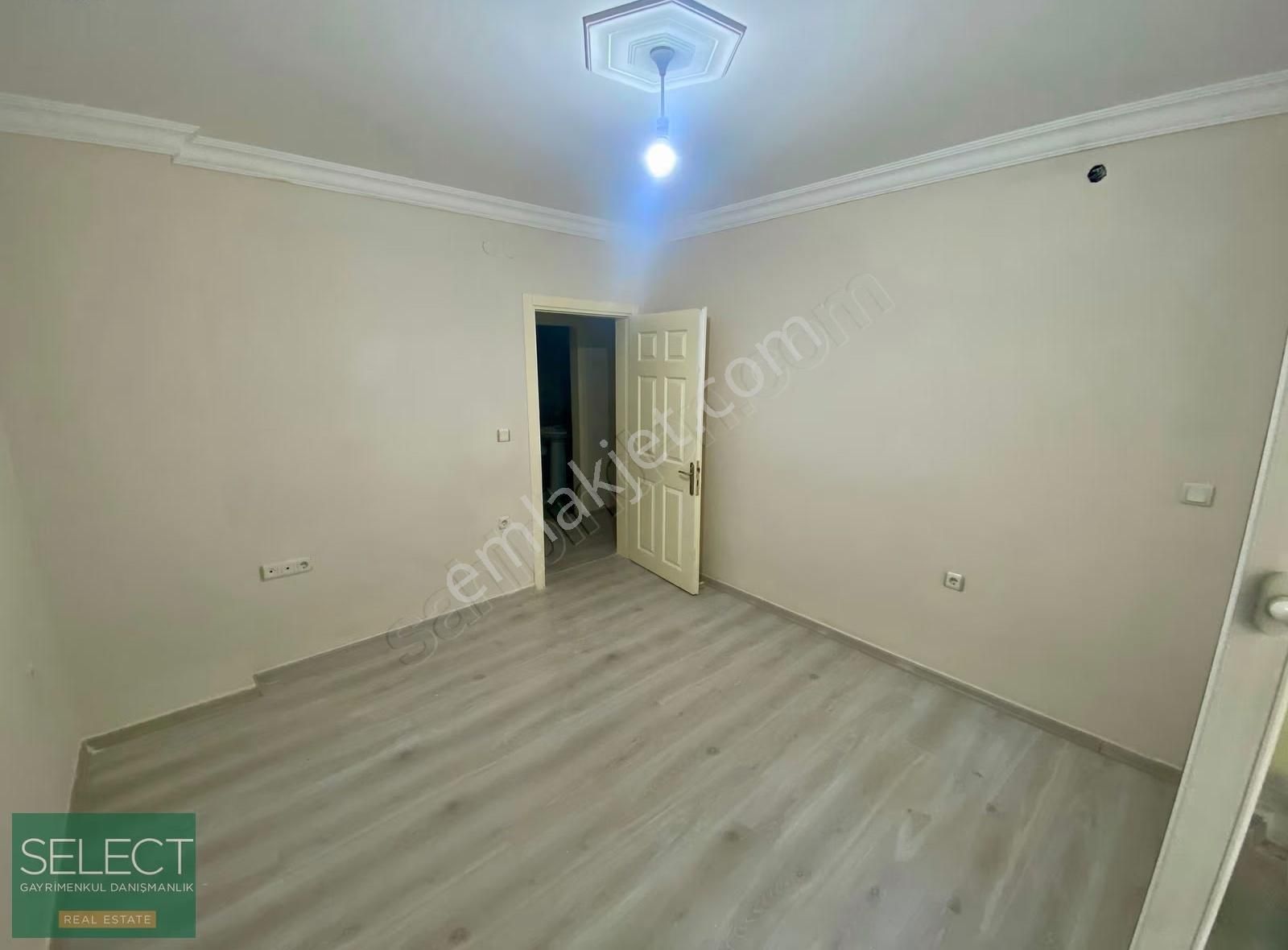 Select Gayrimenkul'den 3+1 Satılık Daire