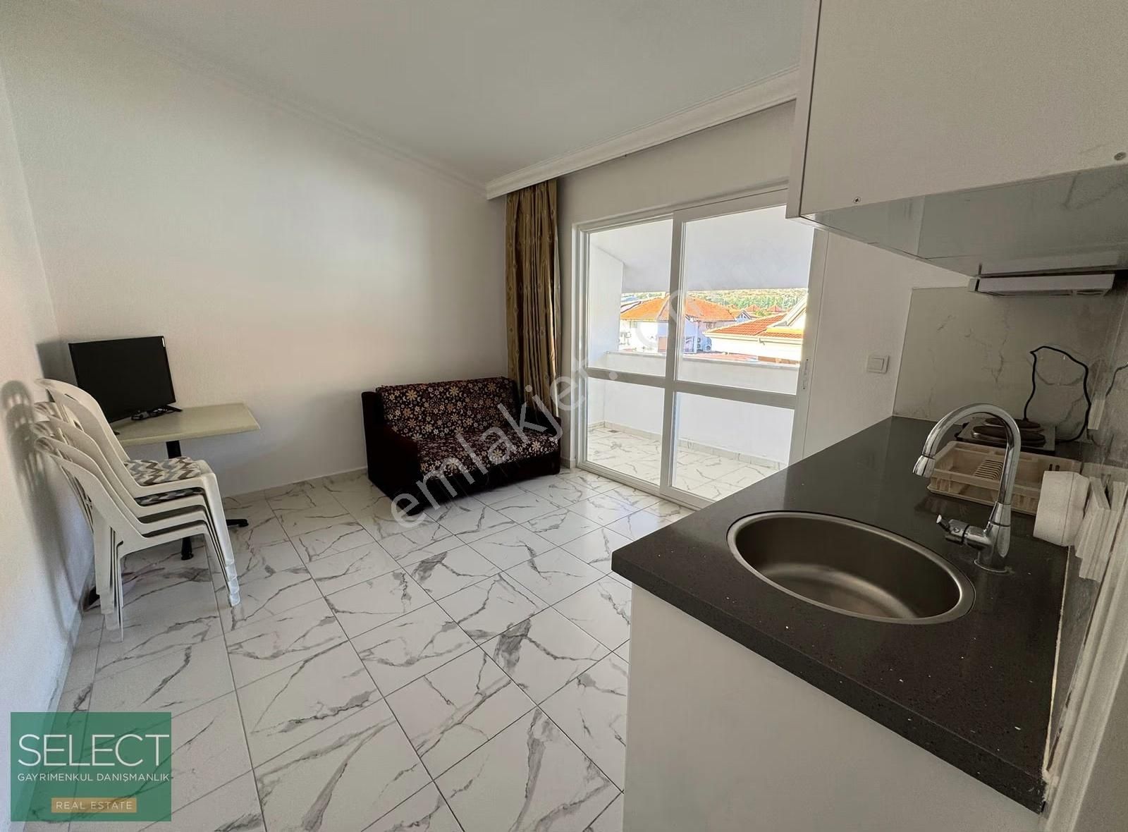 Select Gayrimenkul'den Kiralık 1+1