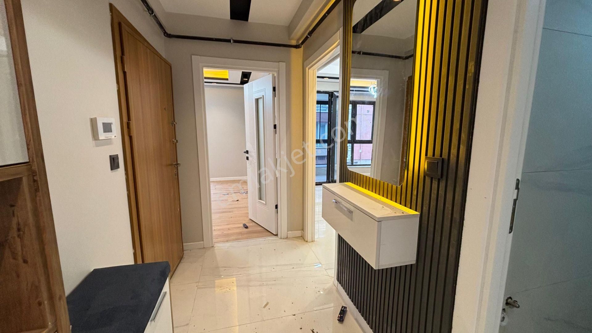 Recep Ümit Emlak'tan Çamlıca Mahallesi Tombakzade Caddesi Yakını Satılık 3+1 Ultra Lüks Daire Nüt7 - Görsel 31