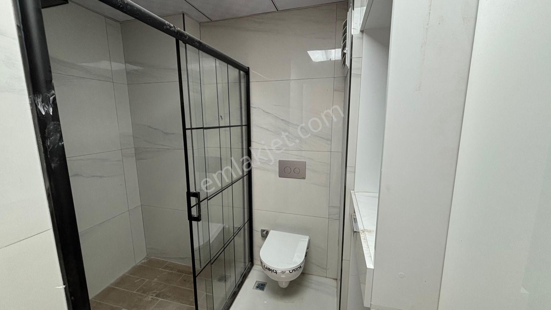 Recep Ümit Emlak'tan Çamlıca Mahallesi Tombakzade Caddesi Yakını Satılık 3+1 Ultra Lüks Daire Nüt7 - Görsel 27