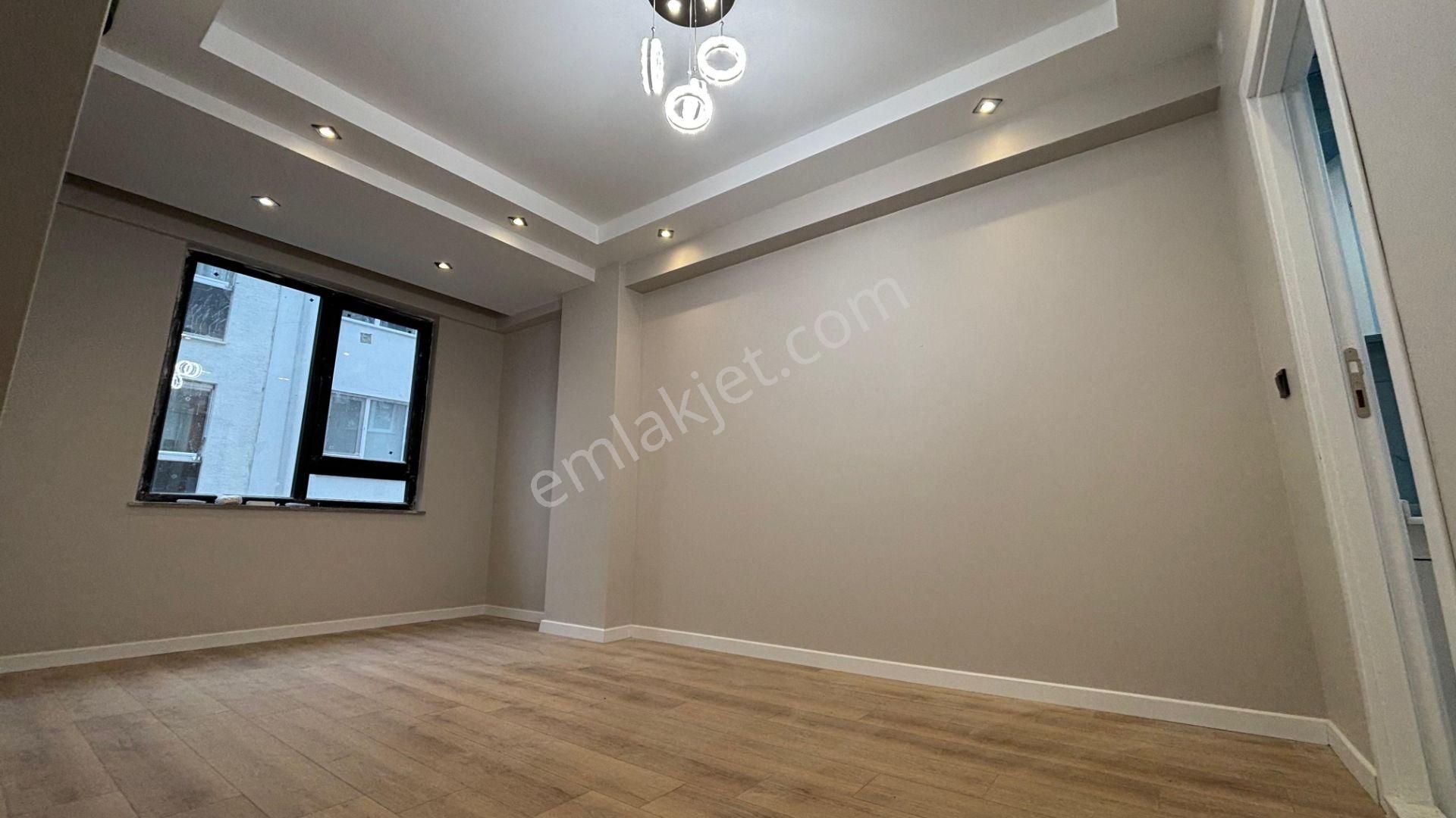 Recep Ümit Emlak'tan Çamlıca Mahallesi Tombakzade Caddesi Yakını Satılık 3+1 Ultra Lüks Daire Nüt7 - Görsel 9