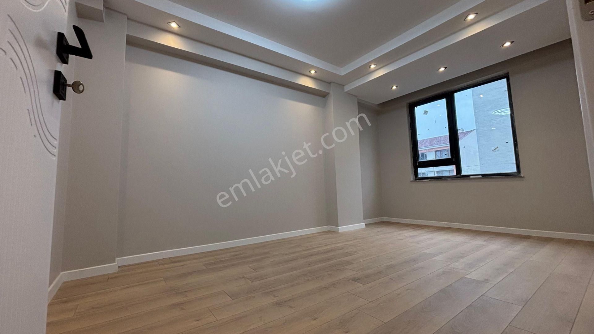 Recep Ümit Emlak'tan Çamlıca Mahallesi Tombakzade Caddesi Yakını Satılık 3+1 Ultra Lüks Daire Nüt7 - Görsel 10