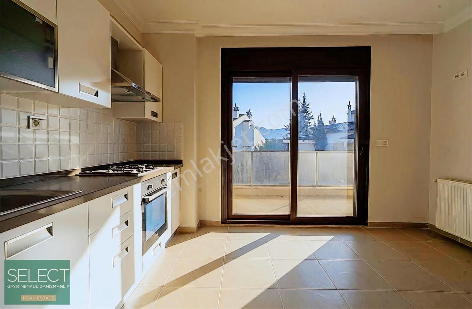 Select'ten Marmaris'te Havuzlu Otoparklı Satılık Geniş Daire - Görsel 19