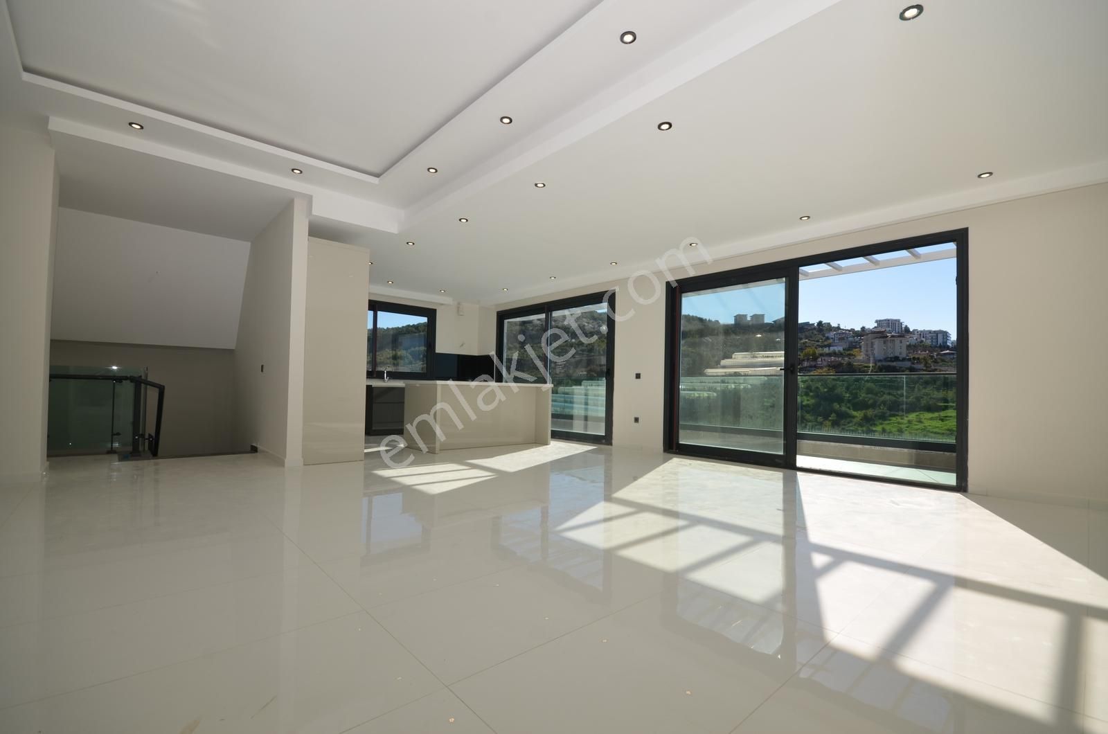 Alanya Kargıcak'da Satılık 3+1 Penthouse Manzaralı Dairemiz - Görsel 2