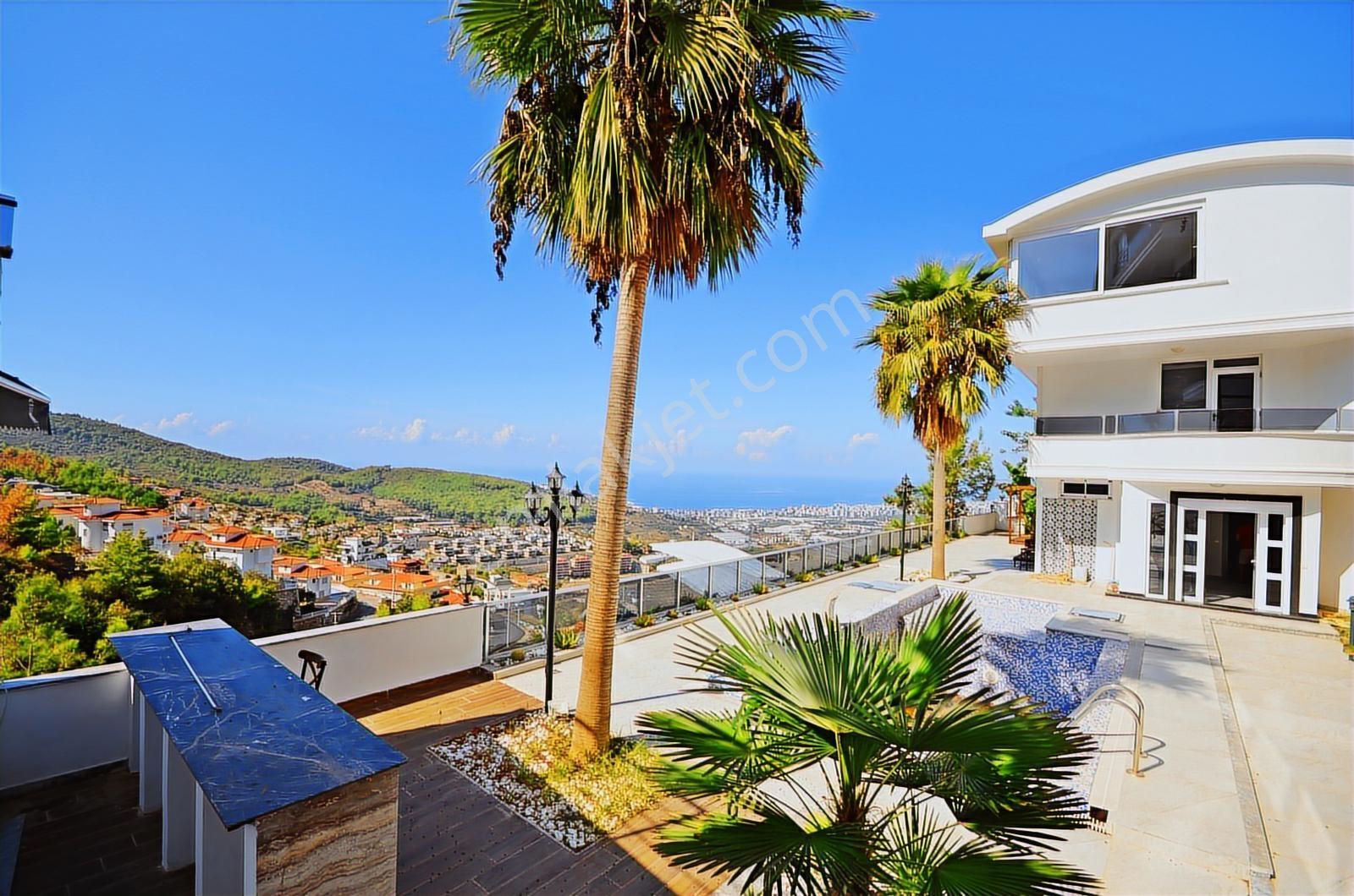 Kargıcak'da Satılık 4+1 Trıplex Vılla Specıal Furnıshed And Pool - Görsel 22