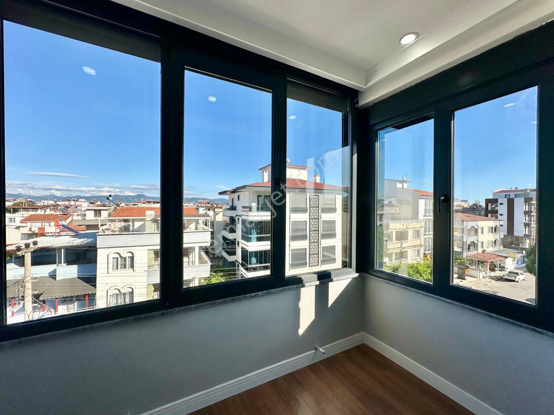 ꧁akçay Ay Emlak'tan꧂altınkum'da Denize Sadece 100 Mt Manzaralı Teraslı Satılık 3+1 Dublex Daire - Görsel 29