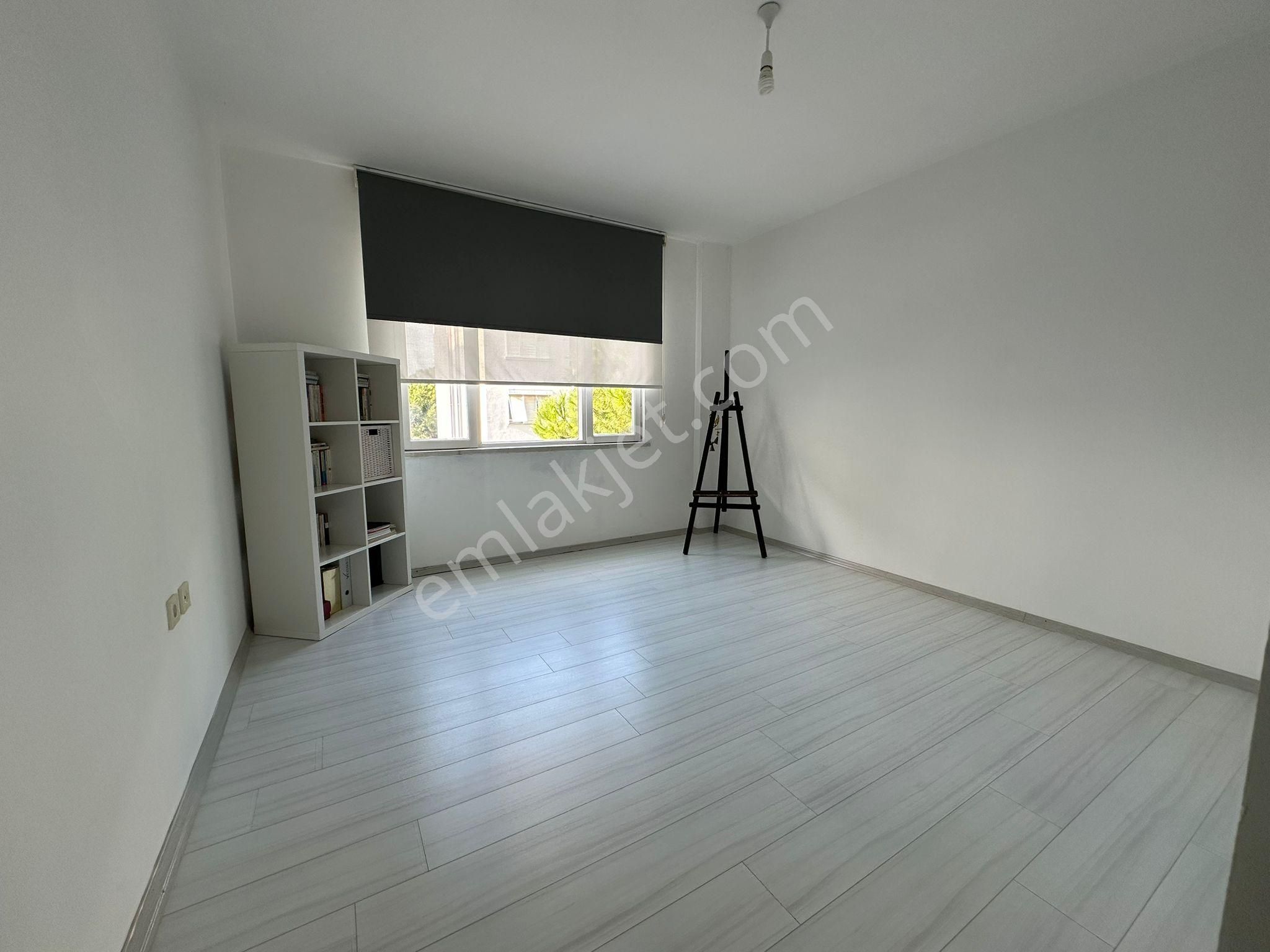 Merkezi Konumda 2+1 Ferah Satılık Daire! - Görsel 17