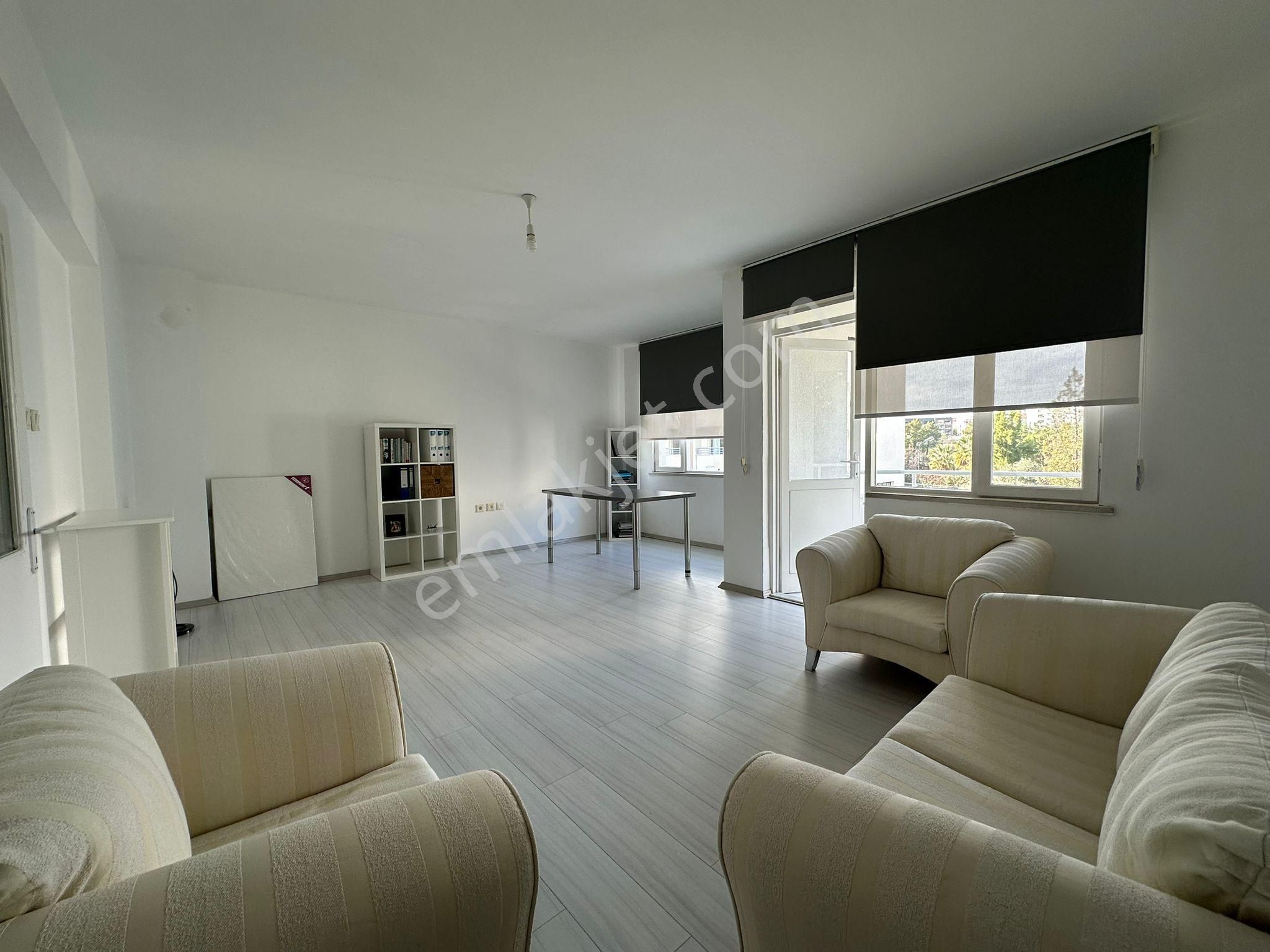 Merkezi Konumda 2+1 Ferah Satılık Daire! - Görsel 2