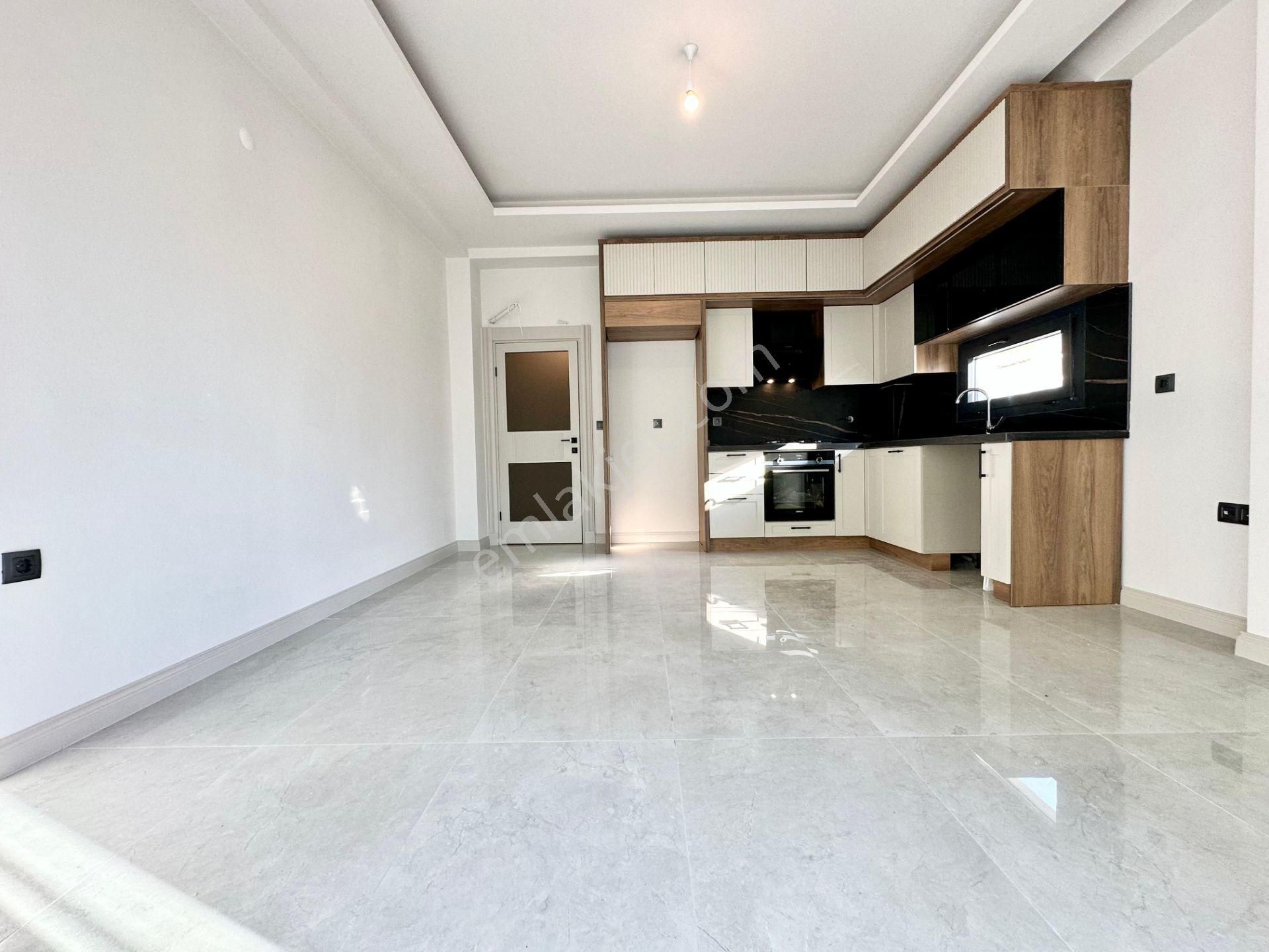 ⭐ay Emlaktan⭐akçay Altınkum'da Denize 100 Mt Ön Cephe Arakat Kapalı Balkonlu Satılık 1+1 Lüx Daire - Görsel 8