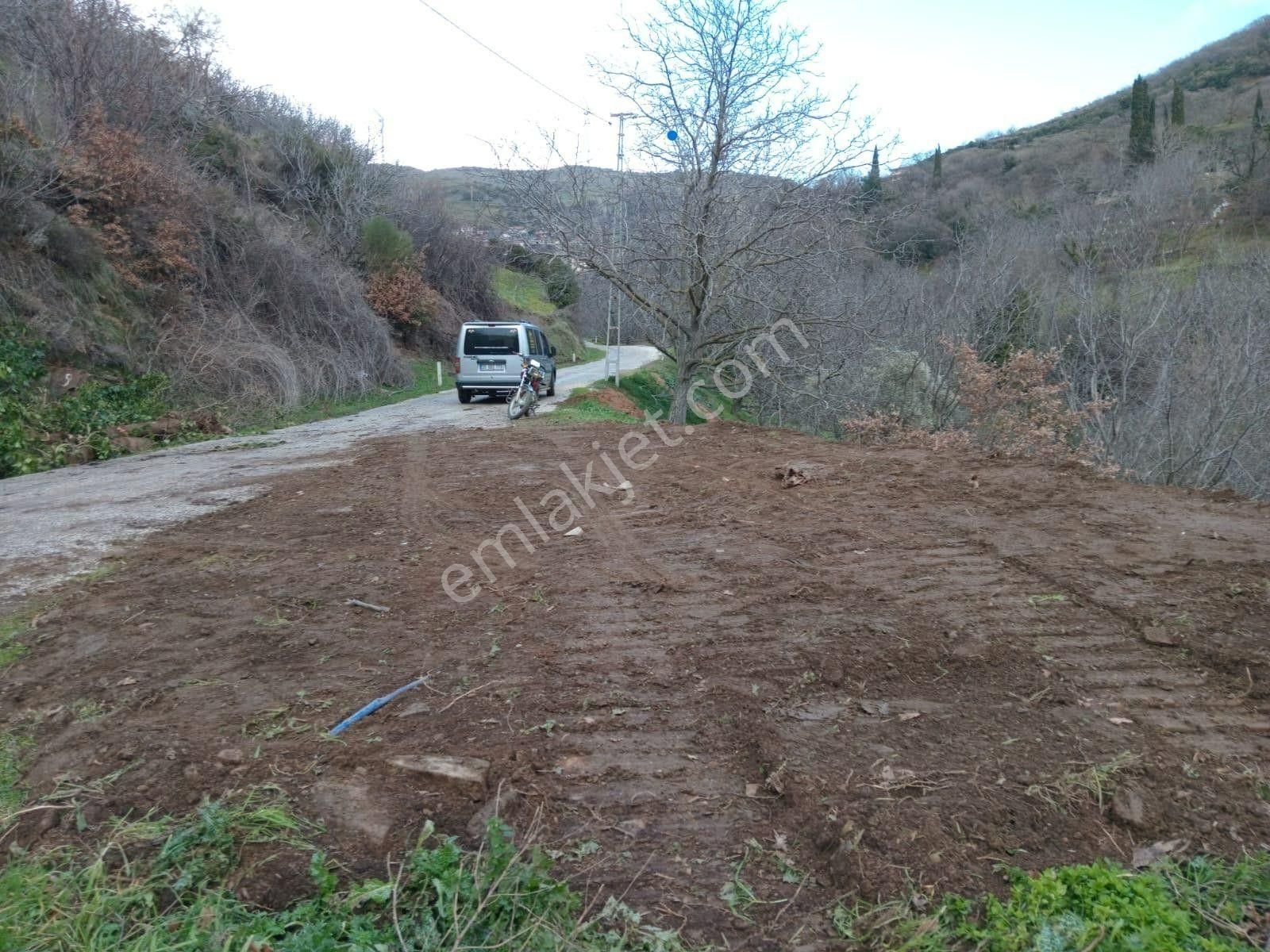İzmir Tire Köye Yakın Satılık Asfalt Yola Cepheli Bahçe - Görsel 8