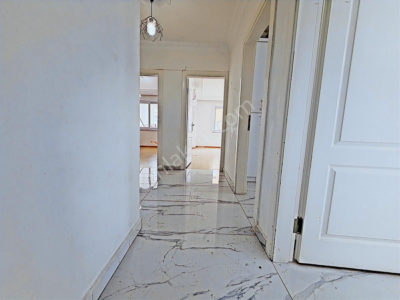 Alanya Mahmutlar'da Satılık 2+1 Ayrı Mutfak Denize Yakın - Görsel 24