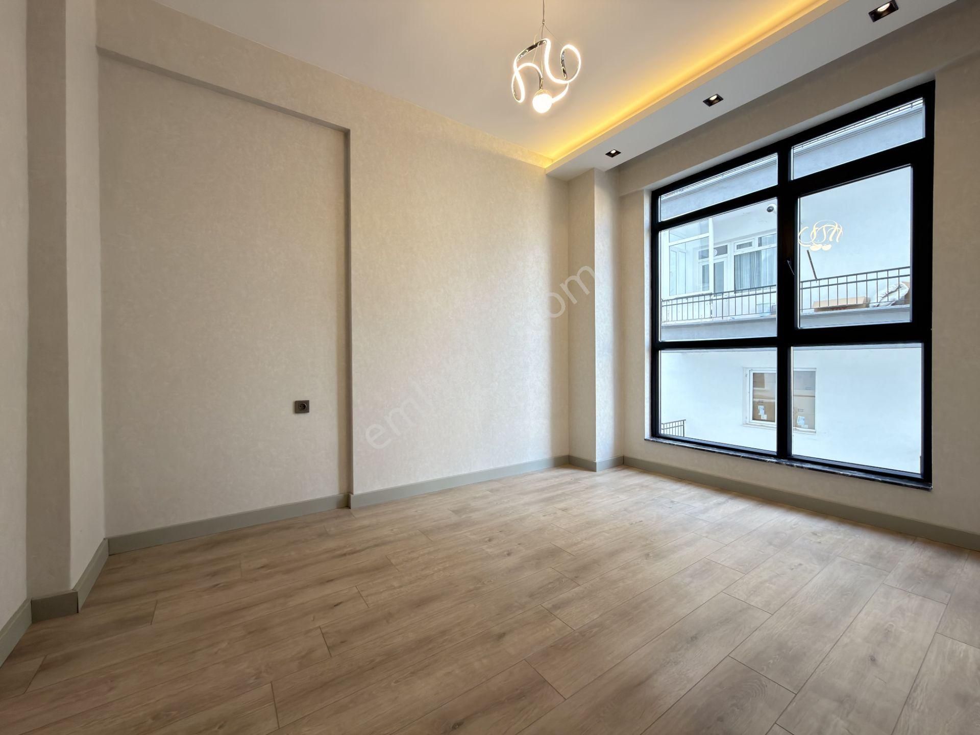 Nam-ak Emlak'tan Protokol Yoluna Yakın Çarşı İçinde Sıfır 2+1 - Görsel 14