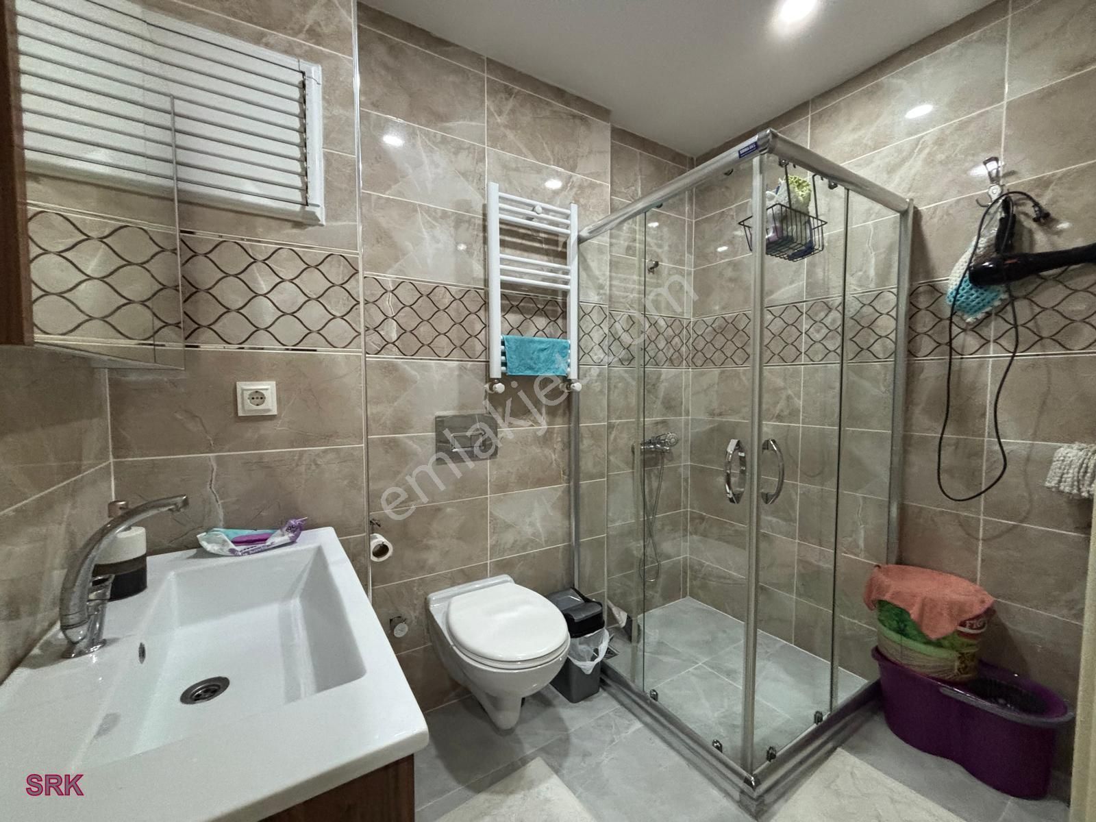 Serkan Gayrimenkulden Bahçelievler Şirinevlerde 250 Metre 5+1 Mükemmel Dubles Daire - Görsel 9