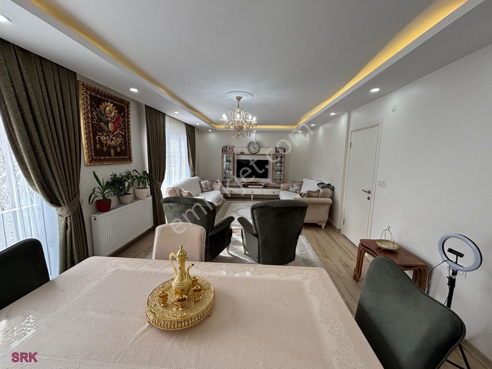 Serkan Gayrimenkulden Bahçelievler Şirinevlerde 250 Metre 5+1 Mükemmel Dubles Daire - Görsel 26