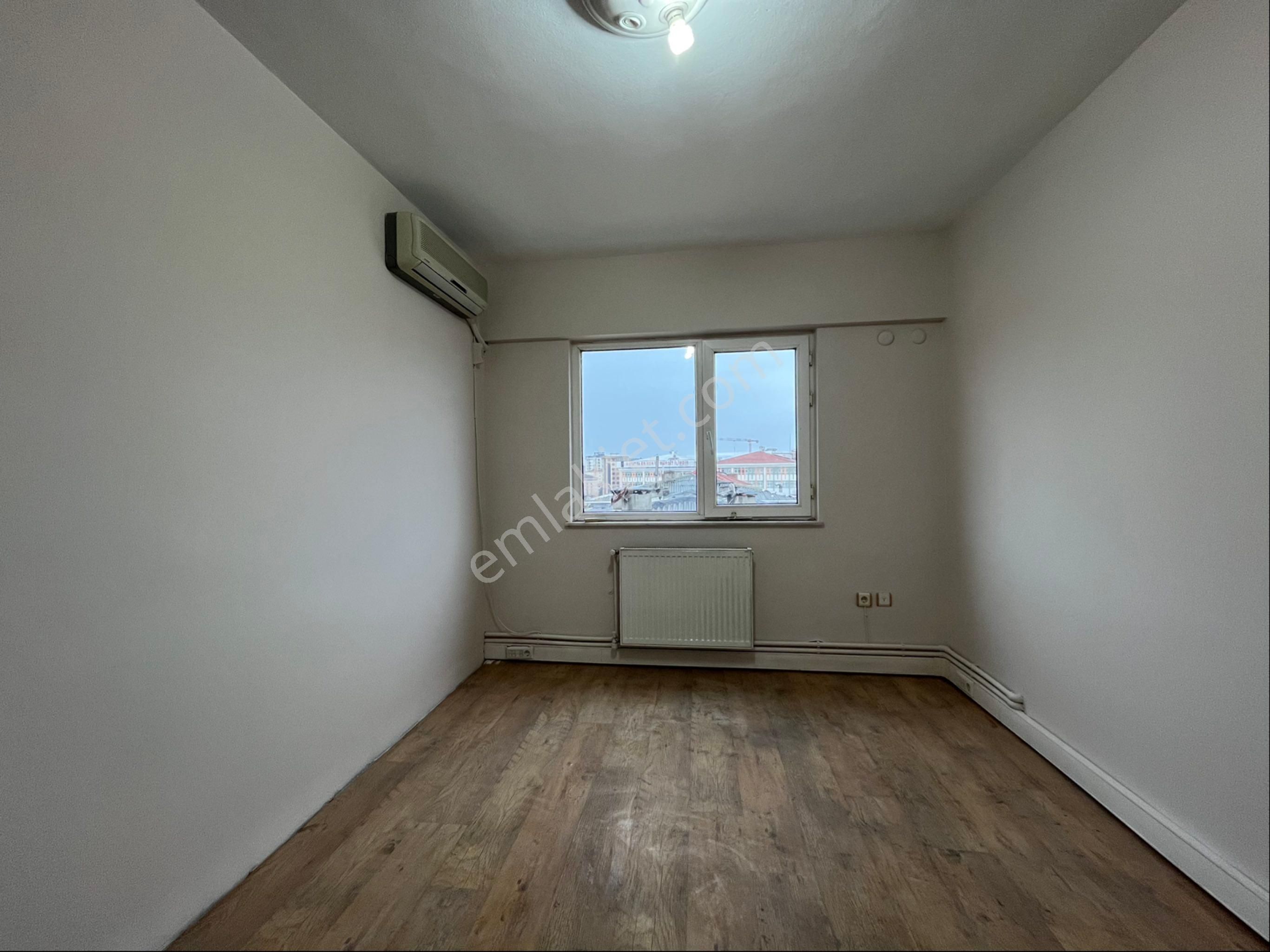 Oben'den Bostancı Sanayi Görkem İş Merkezi'nde 2+1 110 M² Ofis - Görsel 16