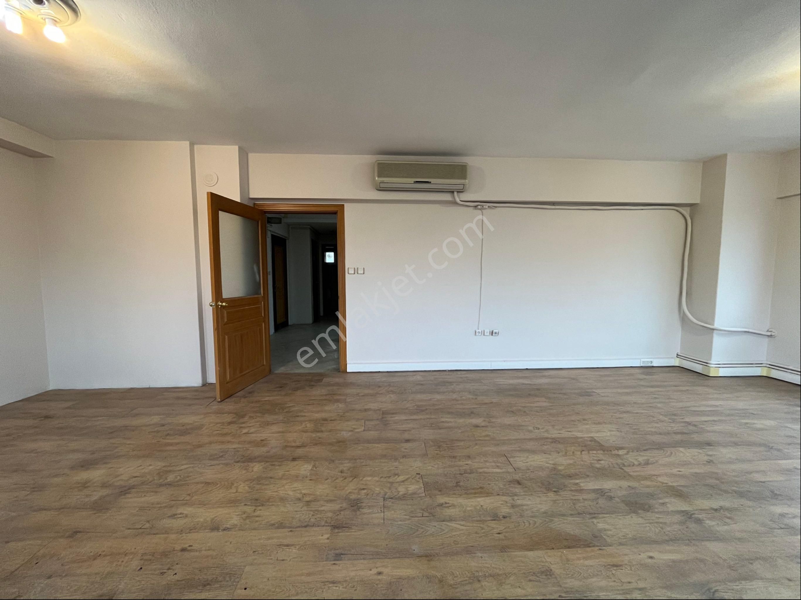 Oben'den Bostancı Sanayi Görkem İş Merkezi'nde 2+1 110 M² Ofis - Görsel 7