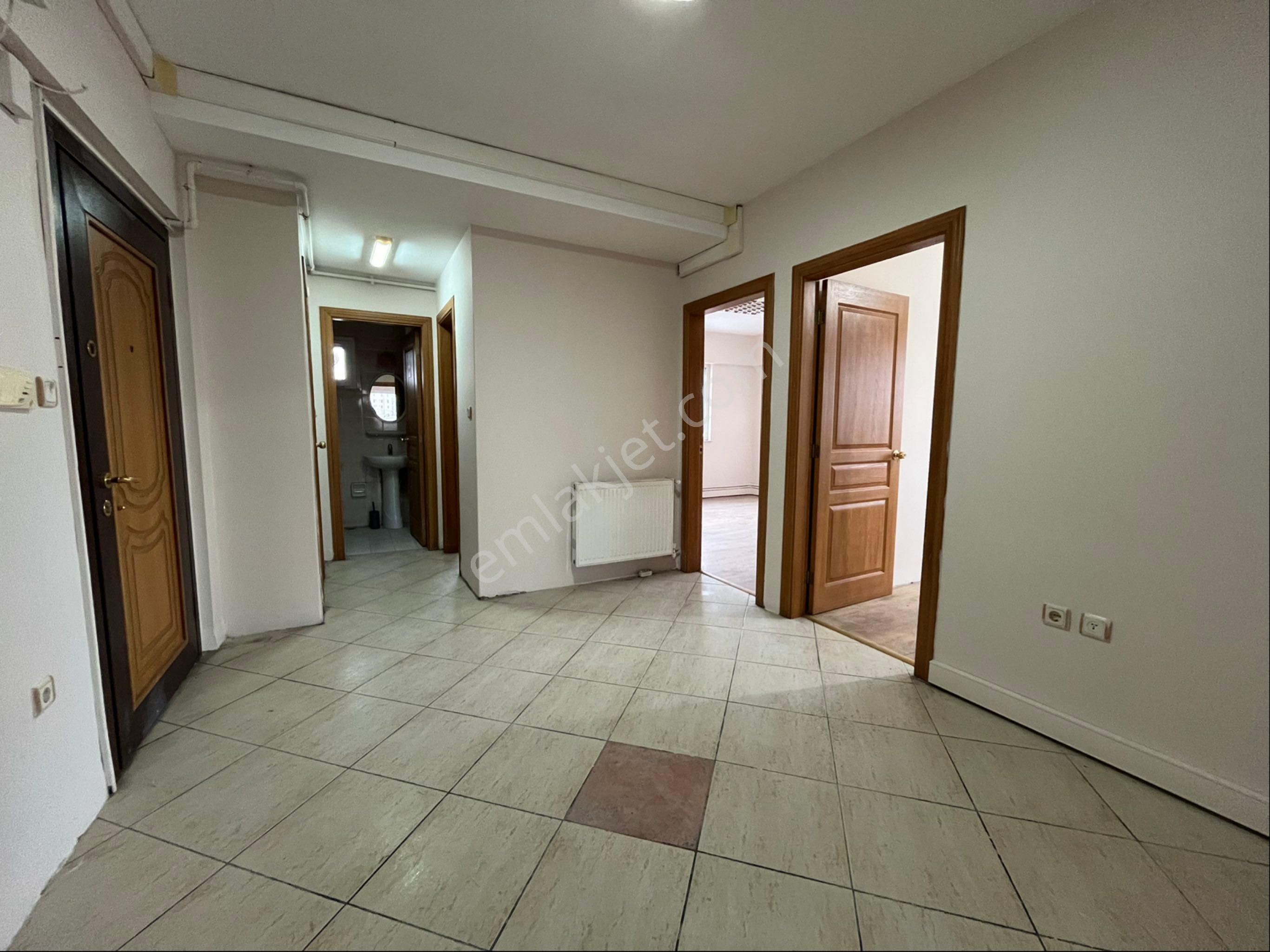 Oben'den Bostancı Sanayi Görkem İş Merkezi'nde 2+1 110 M² Ofis - Görsel 25