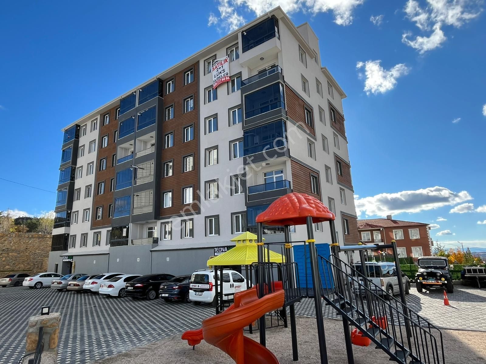 Yatırım İçin Ev Arayanlara -- 2+1 Sıfır Eşyalı ** Burcu Emlak