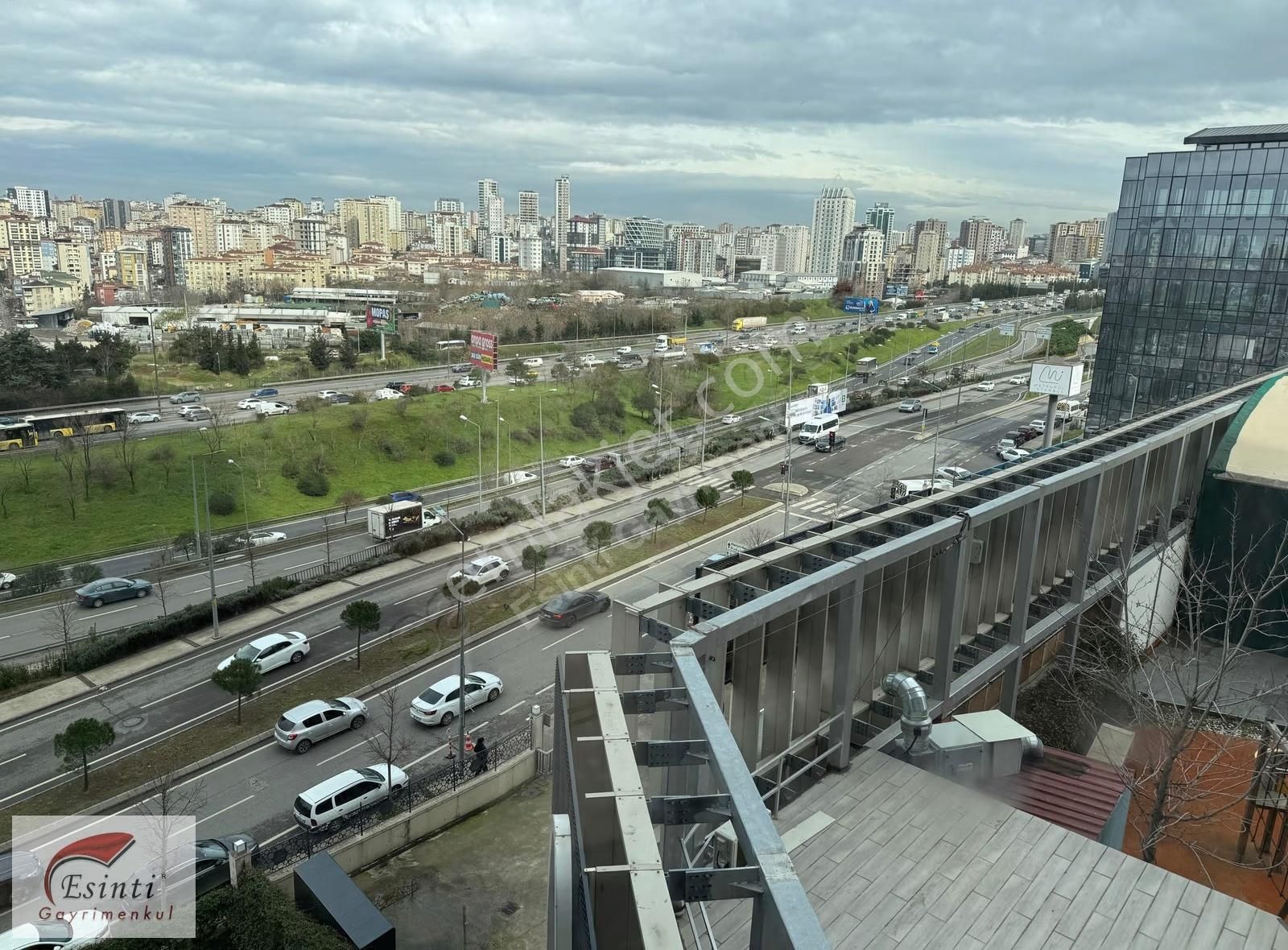 Ataşehir İstanbul Metropol B Blokda Full Eşyalı 70m2-1+1 Satılık - Görsel 19