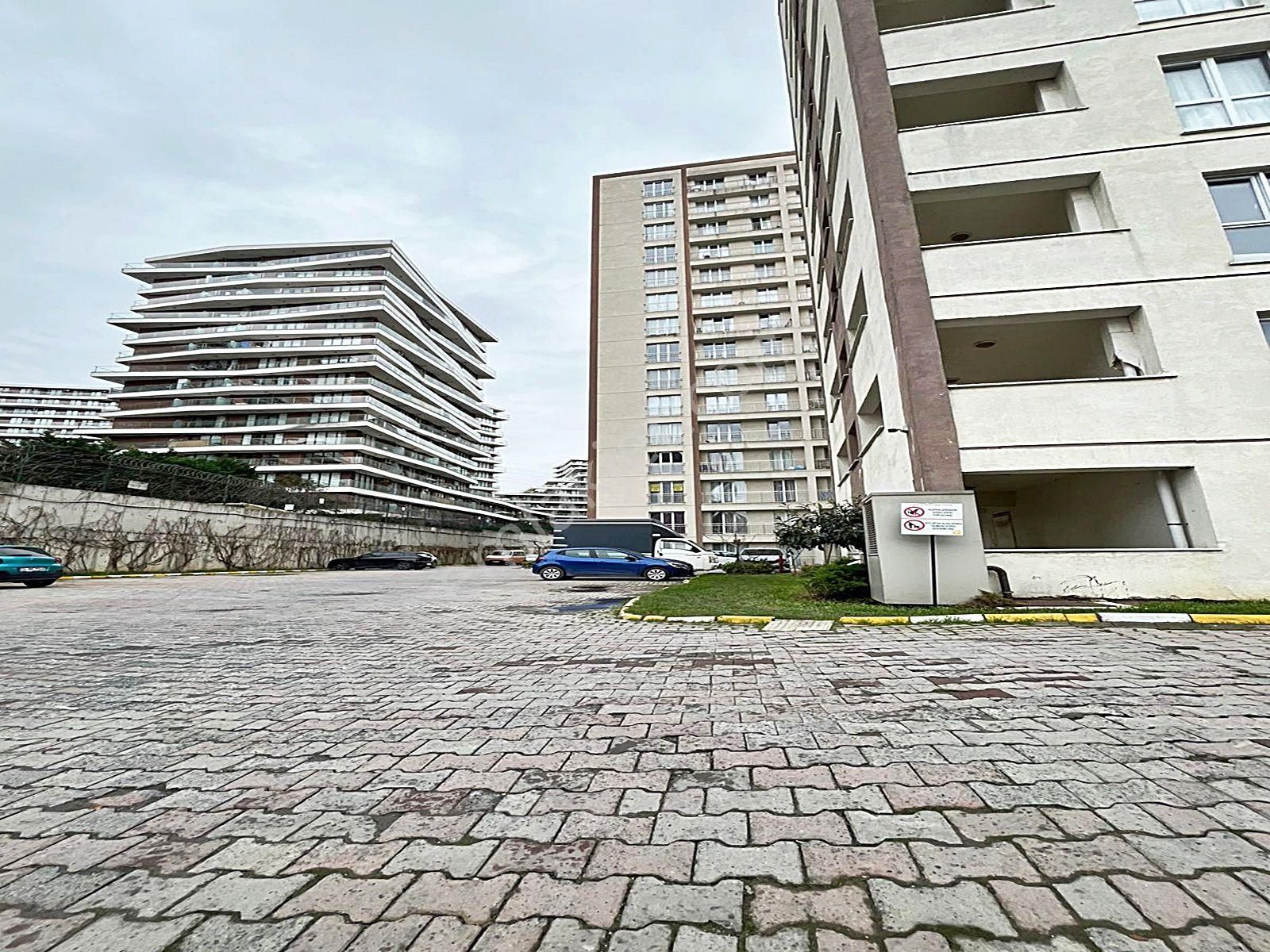 Bahçeşehir Akbatı Avm Komşu Full Sistemli Sitede 2+1 Lüks Daire !!! - Görsel 35