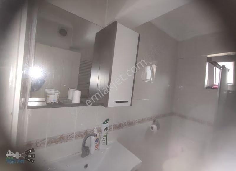 Fiyat Düştü Gazcılar Sakarya Mah. Masrafsız Temiz 70m2 2+1 Daire - Görsel 6