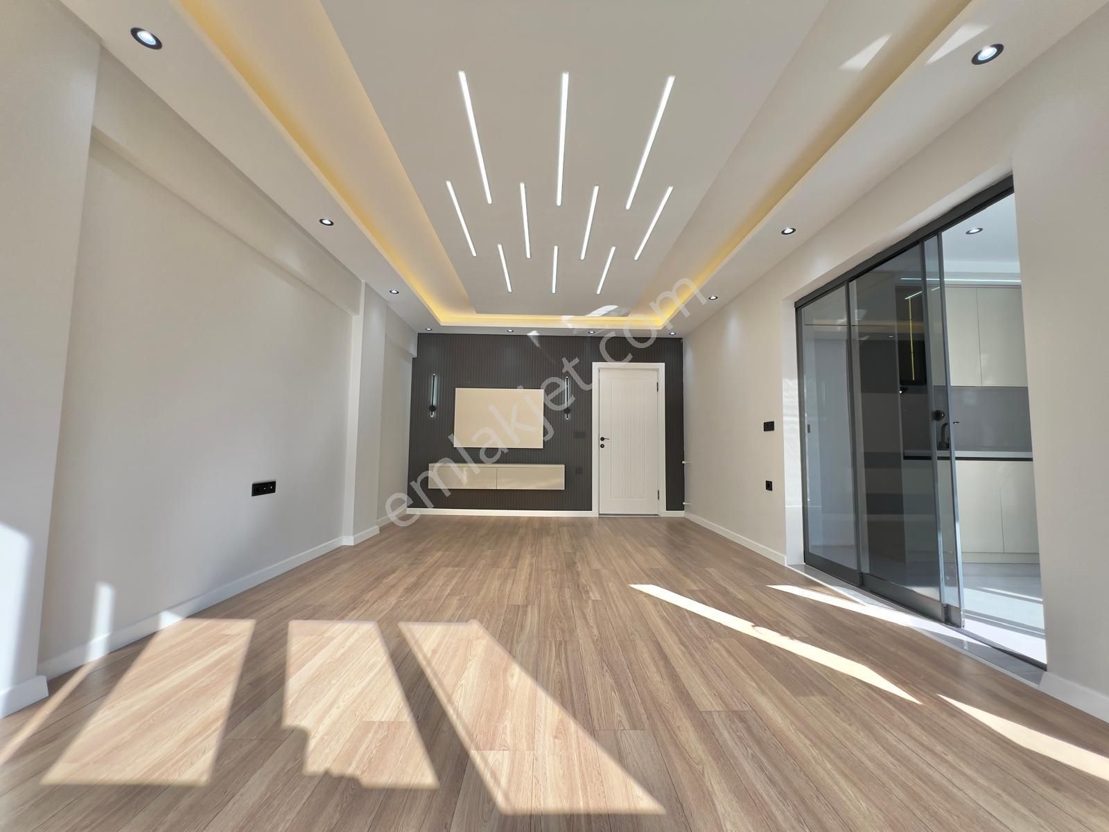 ➤➤ Herdem'den Akçay Merkezde Denize 150 Metre Özel Tasarım 2+1 Daire