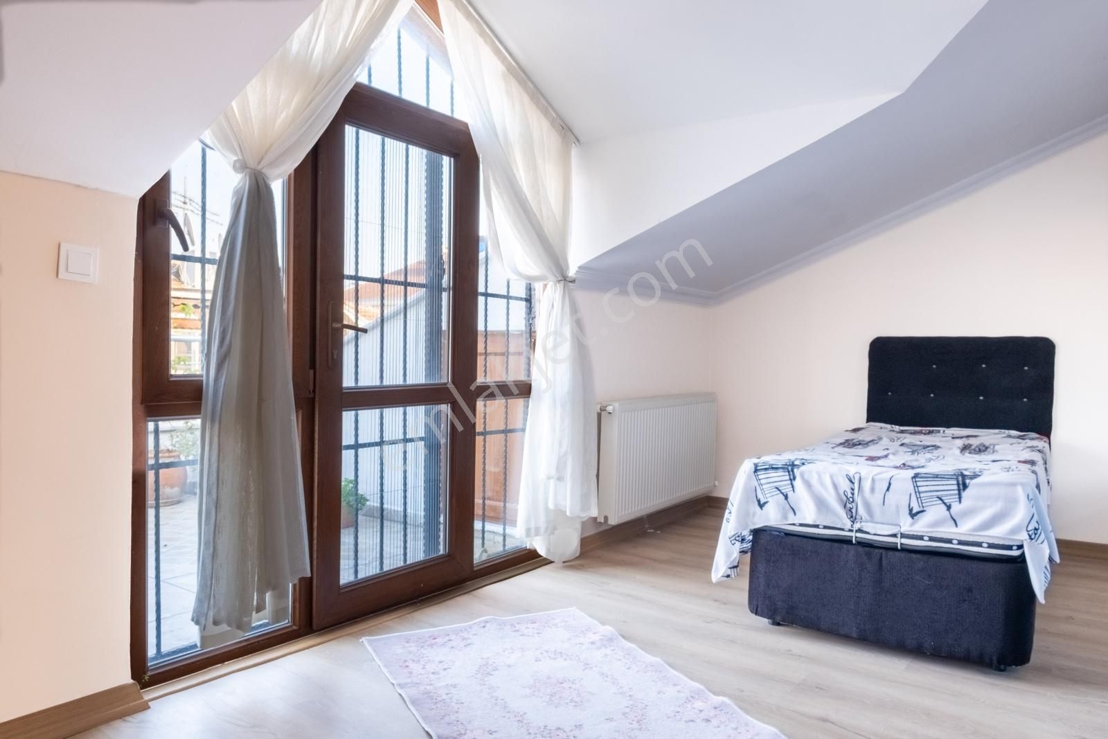 Rami Cuma | Yokuşsuz | Meydana 2 Dk | 160 M² Net | Asansörlü - Görsel 29