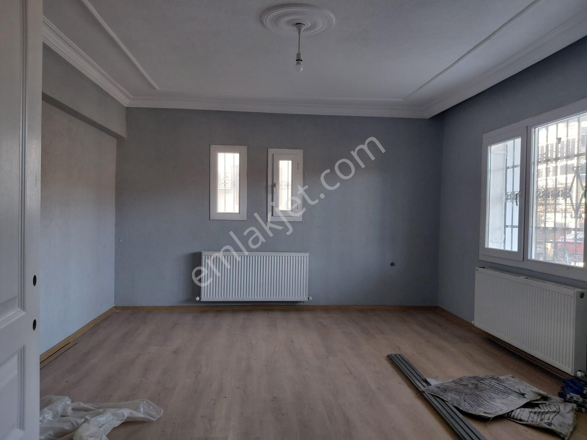 Milas Akkent Sitesinde 3+1 Tadilatı Yapılmış Satılık Daire - Görsel 2