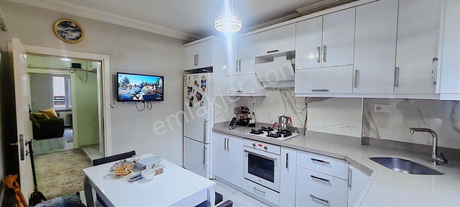 Bahçelievlerde Evlendirme Dairesi Yanı Kongre Merkezine Komşu - Görsel 15