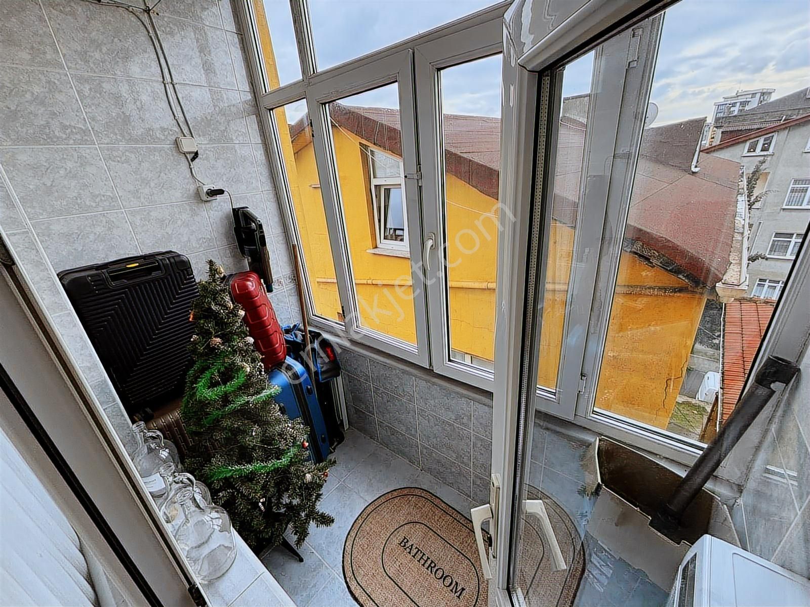 Ana Cadde Üzeri Masrafsız Ebeveyn Banyolu Hemen Taşınmaya Hazır - Görsel 28