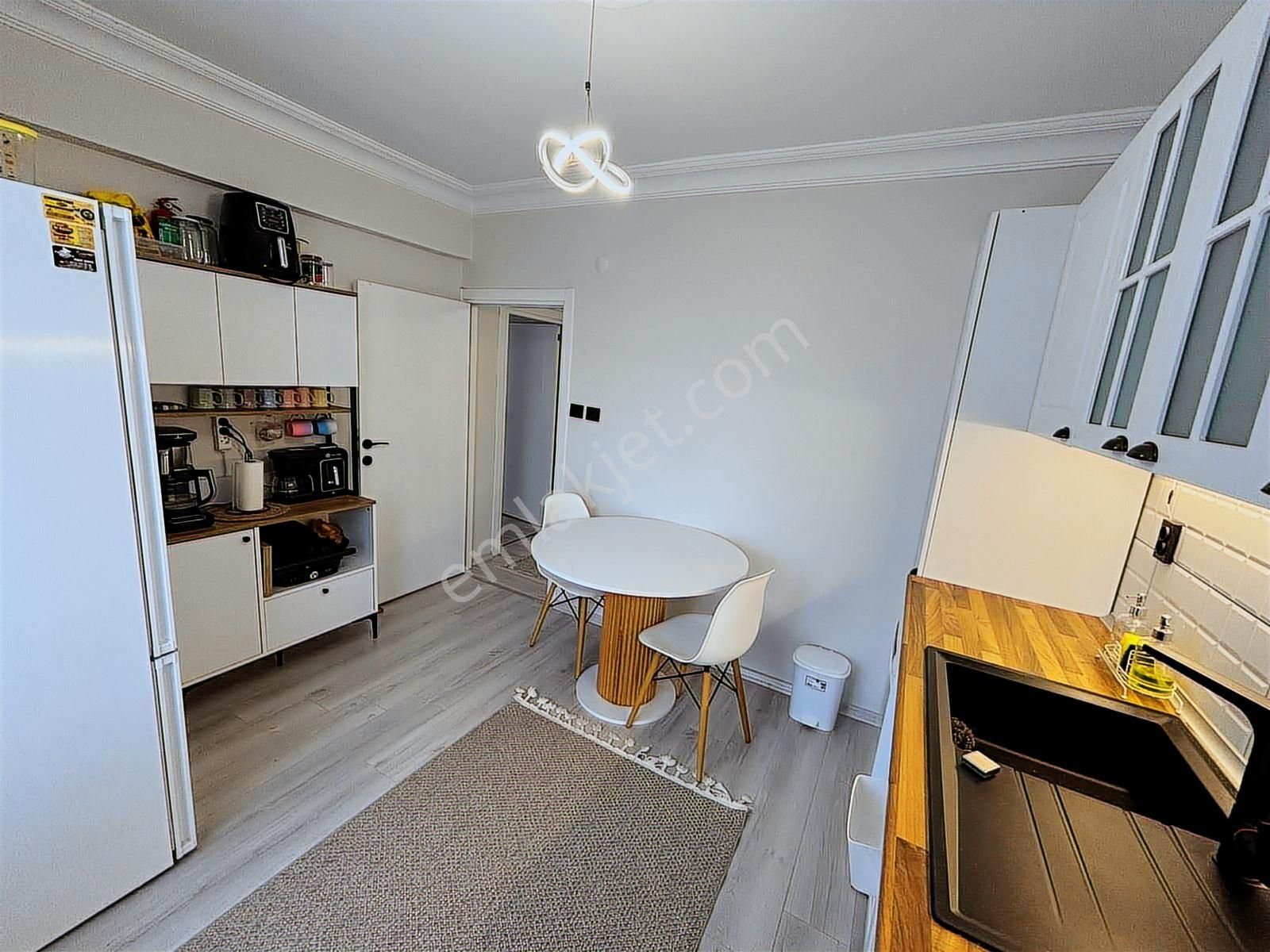 Ana Cadde Üzeri Masrafsız Ebeveyn Banyolu Hemen Taşınmaya Hazır - Görsel 10