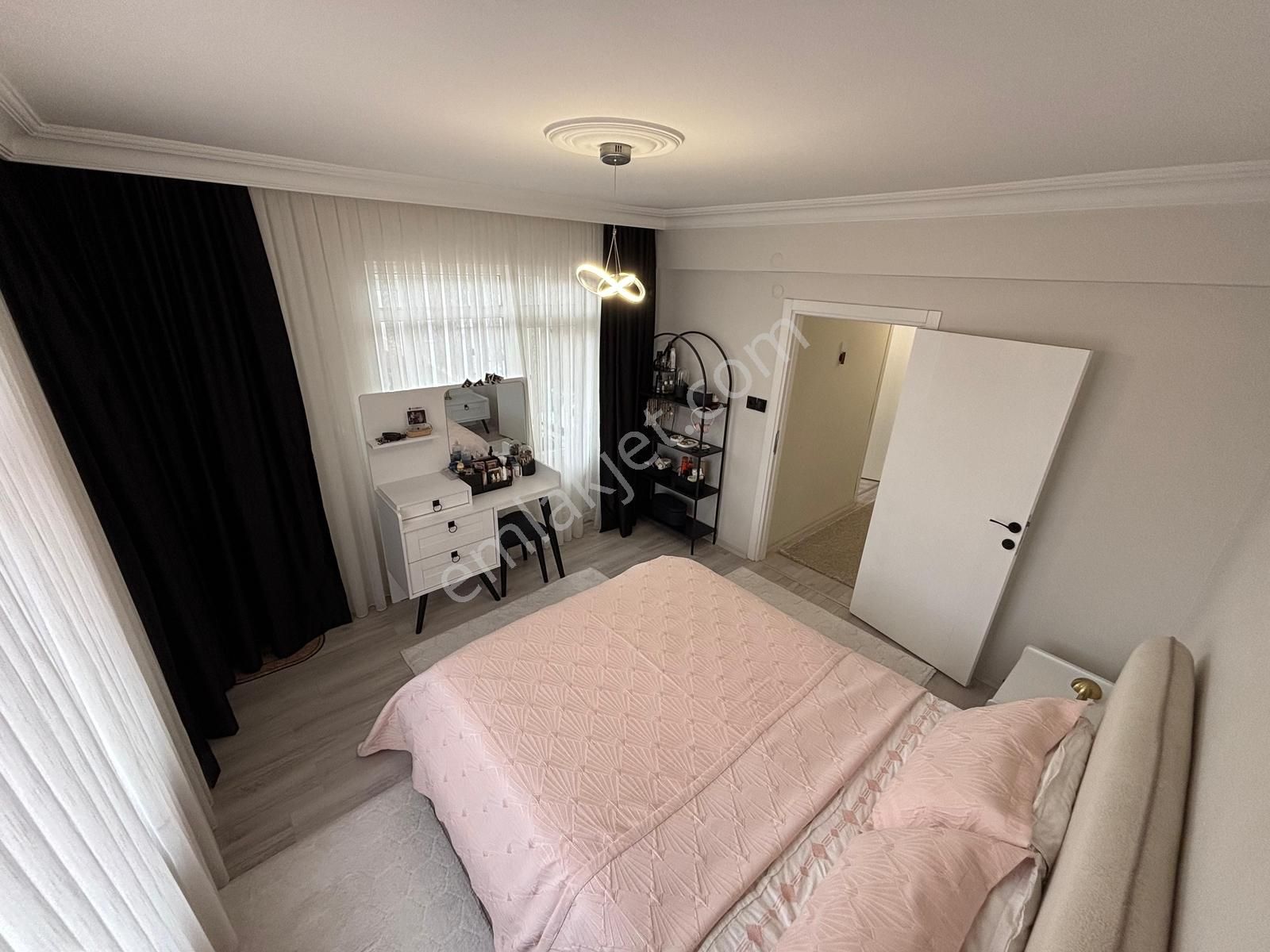 Ana Cadde Üzeri Masrafsız Ebeveyn Banyolu Hemen Taşınmaya Hazır - Görsel 14