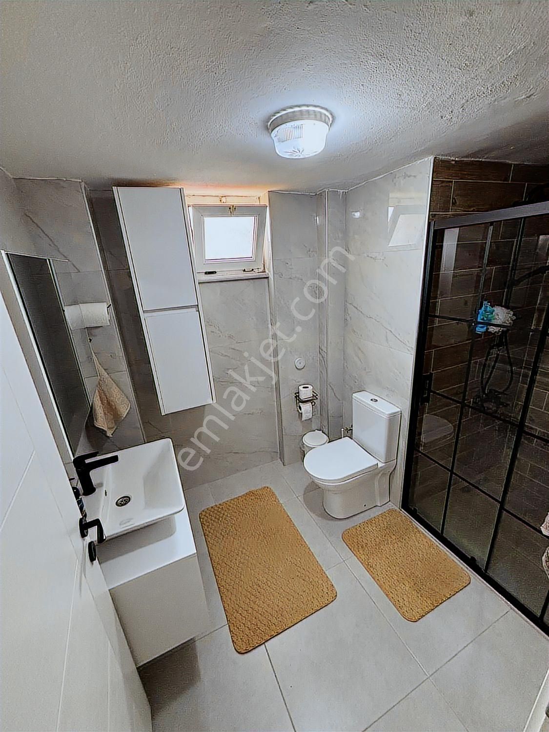 Ana Cadde Üzeri Masrafsız Ebeveyn Banyolu Hemen Taşınmaya Hazır - Görsel 23