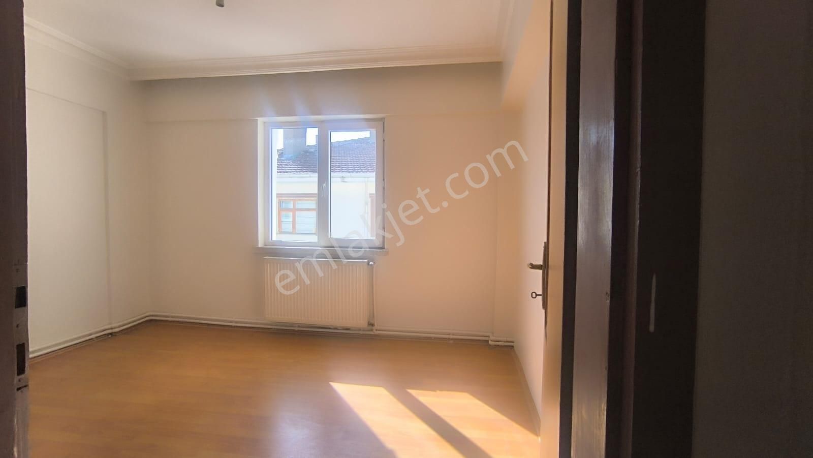 Yılmaz Gayrımenkulden Kacırılmıyacak Fırsat Kiralik Daıre - Görsel 11