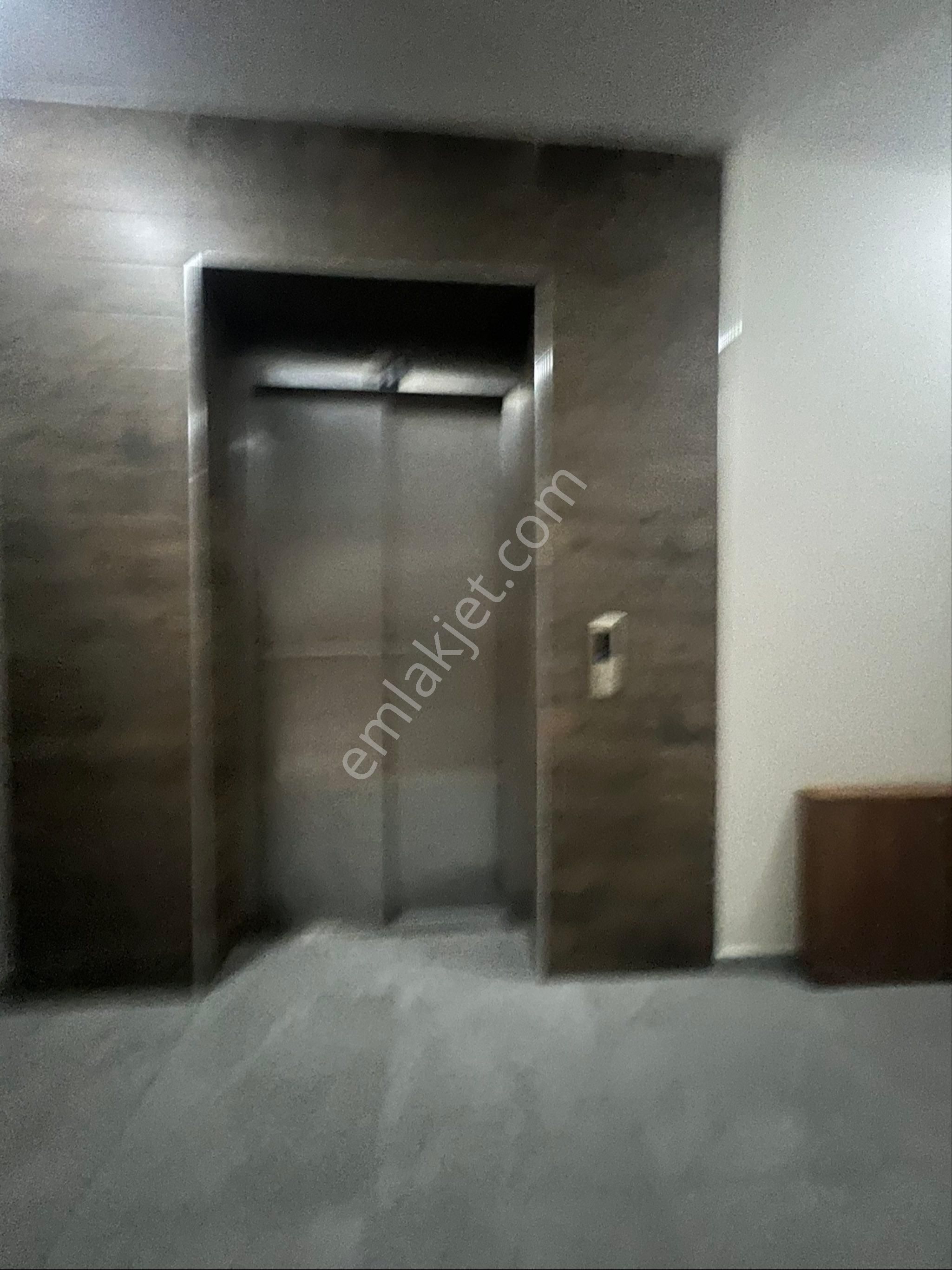 Kuşadası Davutlar’da 2 + 1 Geniş Daire Satılık - Görsel 31