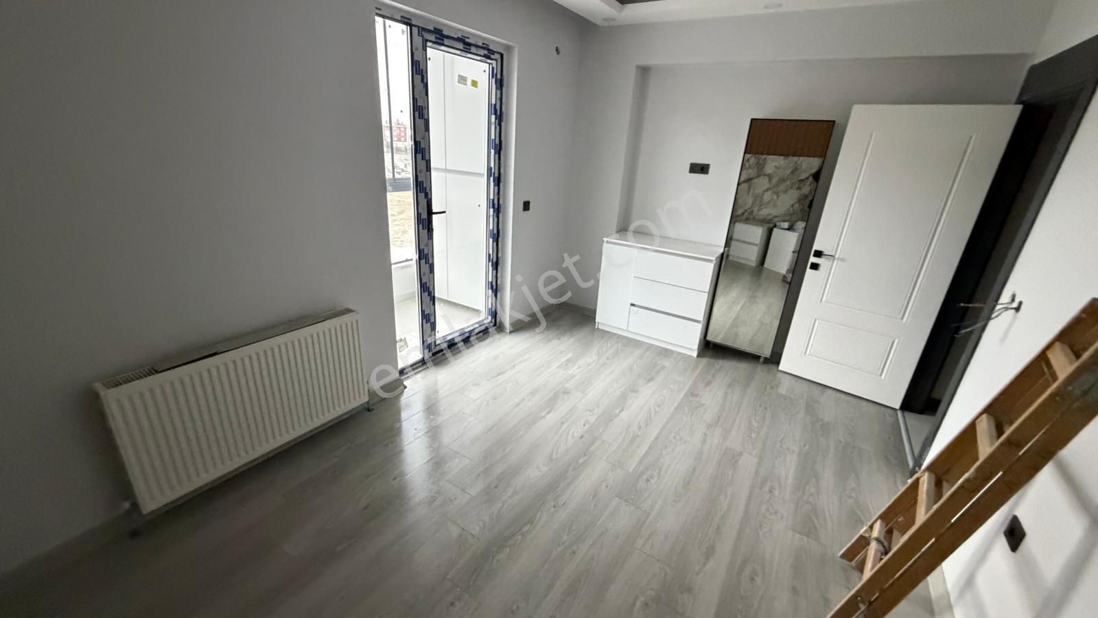 Törekent Mh^de Site İçinde Ara Katta E. Banyolu G. Odalı Lüx Yapılı Sıfır 3+1 Daire! - Görsel 21